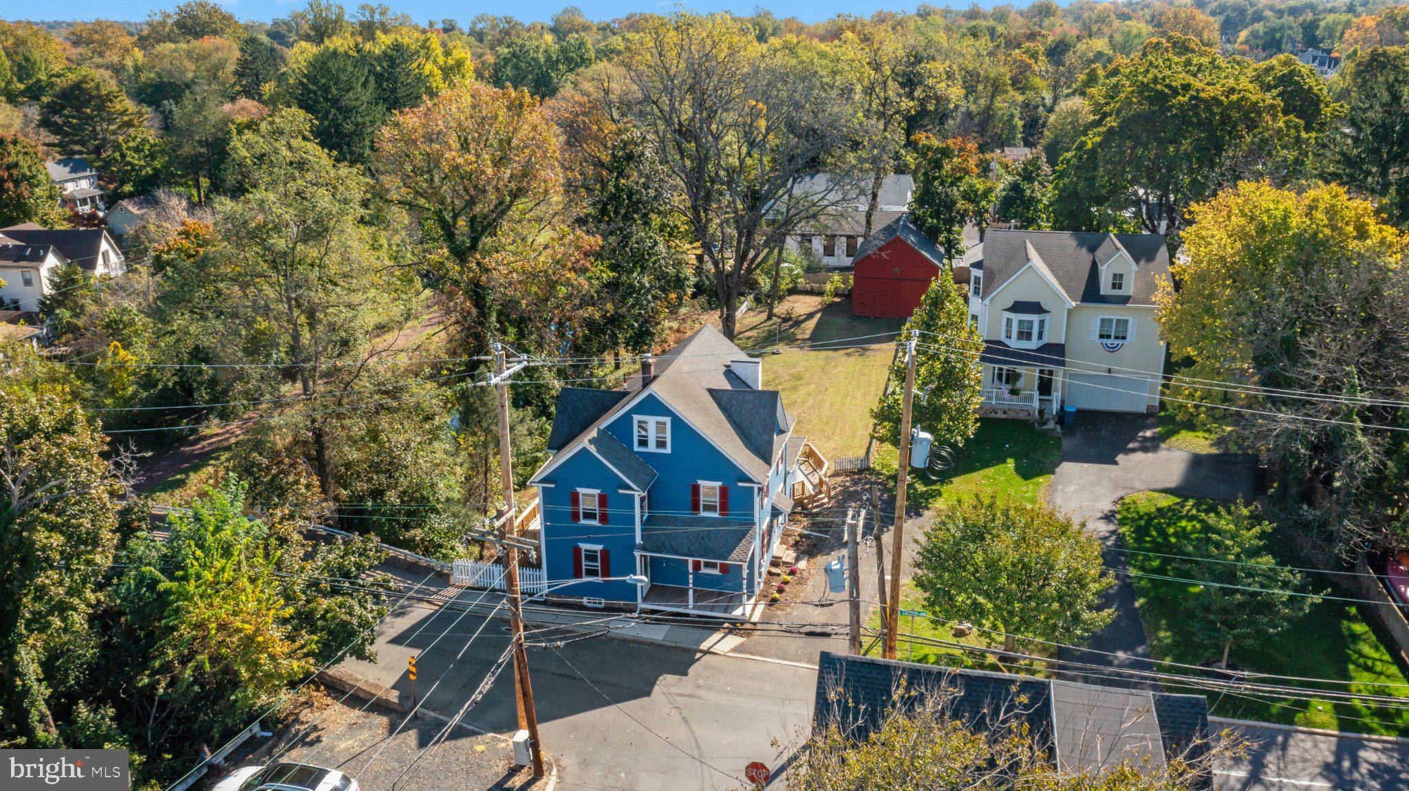 9 E COLLEGE AVENUE