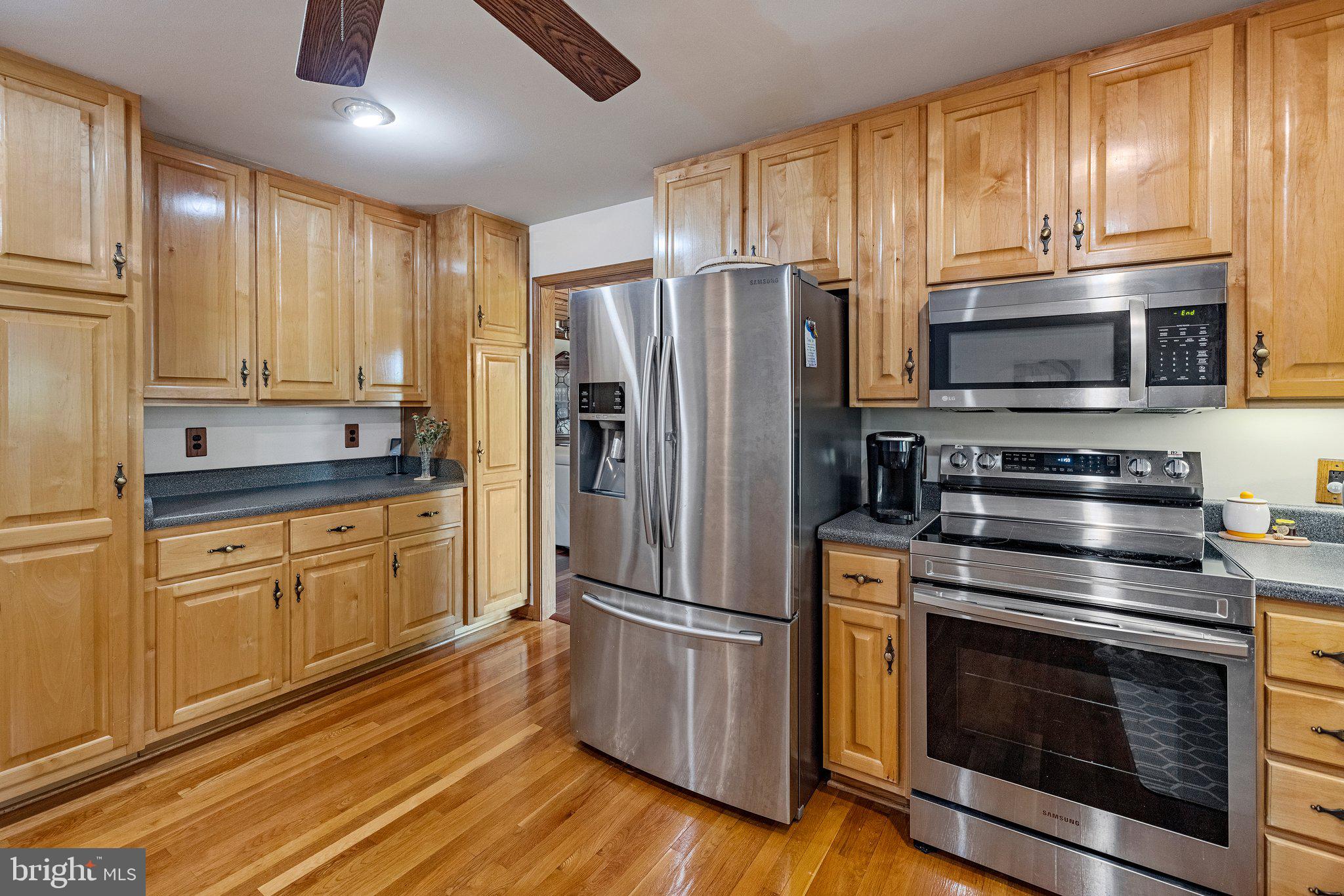 COLONIAL HEIGHTS - Residential