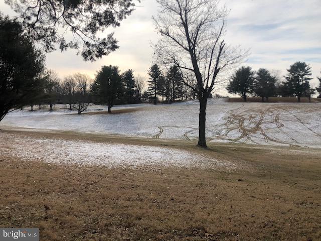 DARNESTOWN OUTSIDE - Land