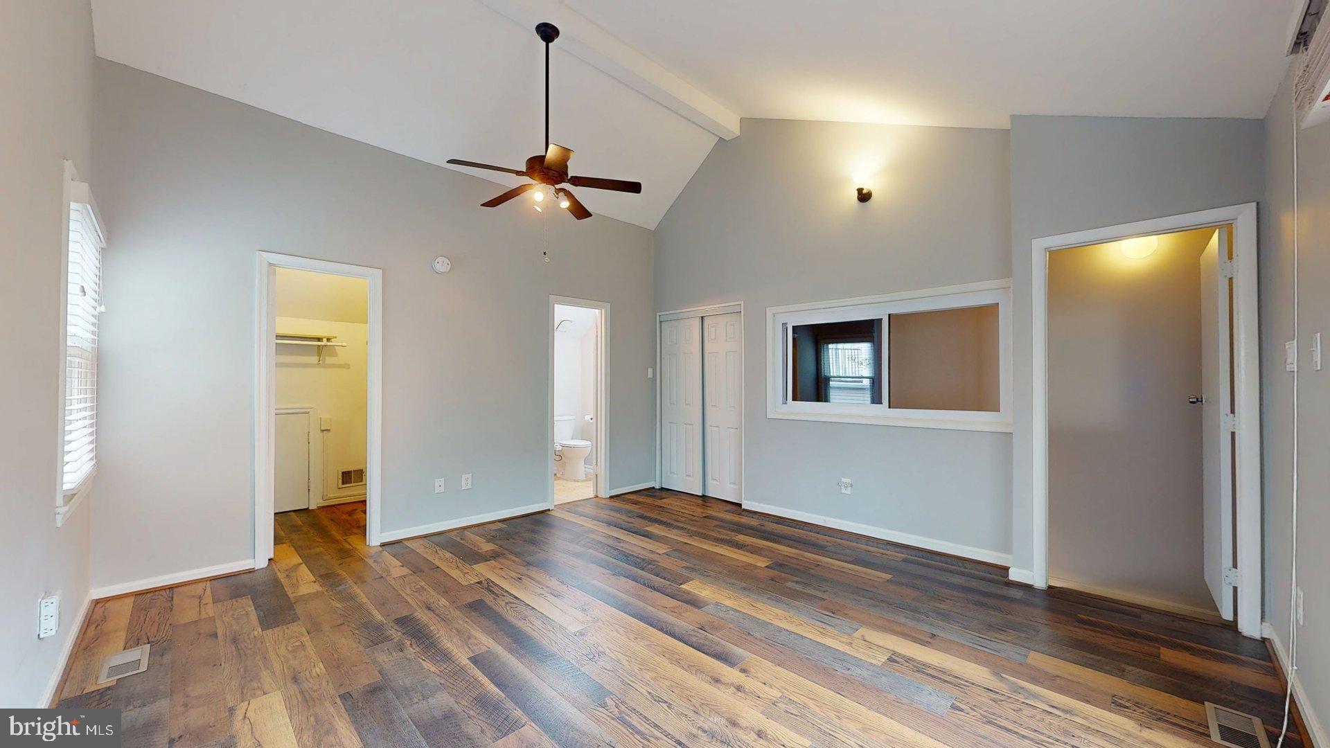 BEDFORD PARK - Residential Lease