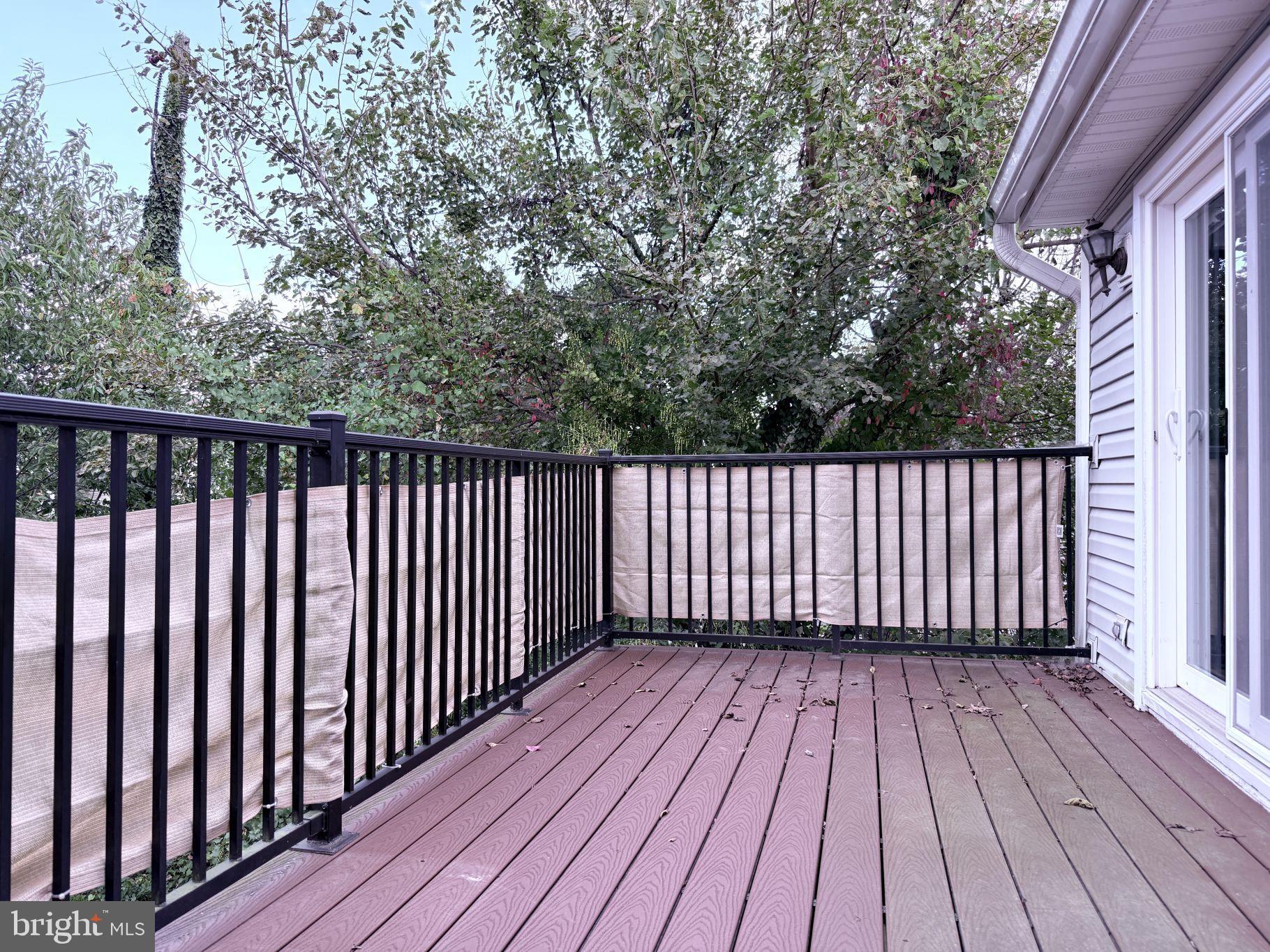 BEDFORD PARK - Residential Lease