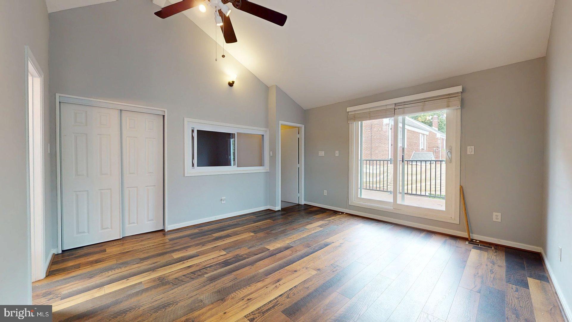 BEDFORD PARK - Residential Lease