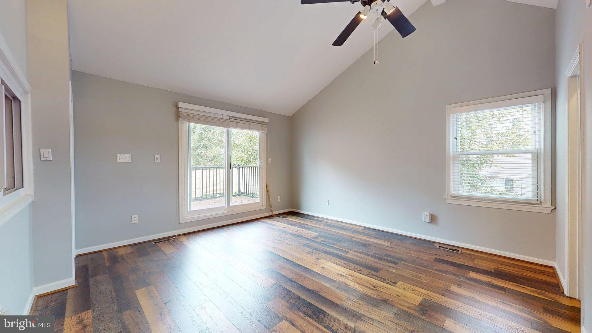 BEDFORD PARK - Residential Lease