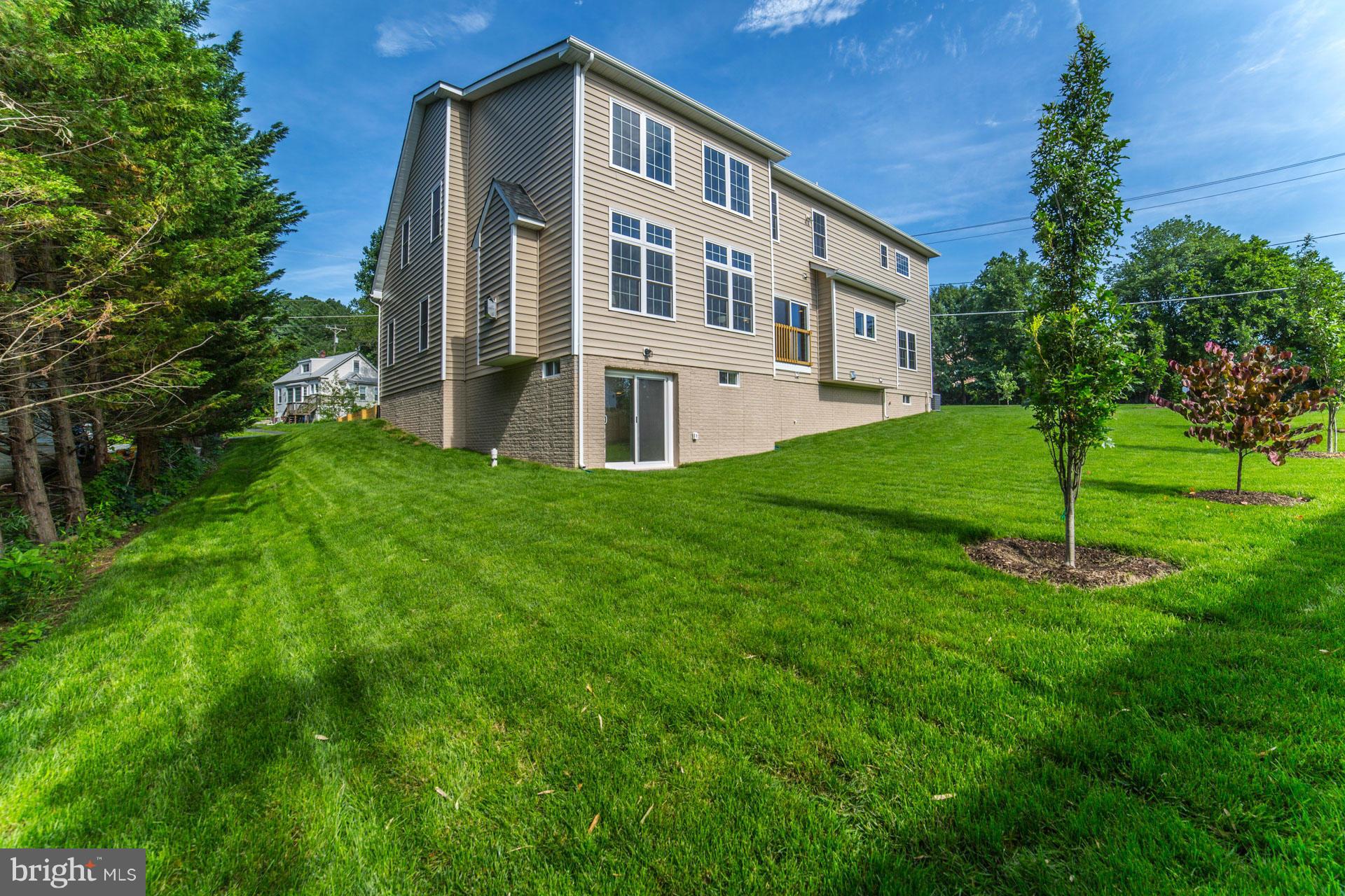 DEVONSHIRE GARDENS - Residential