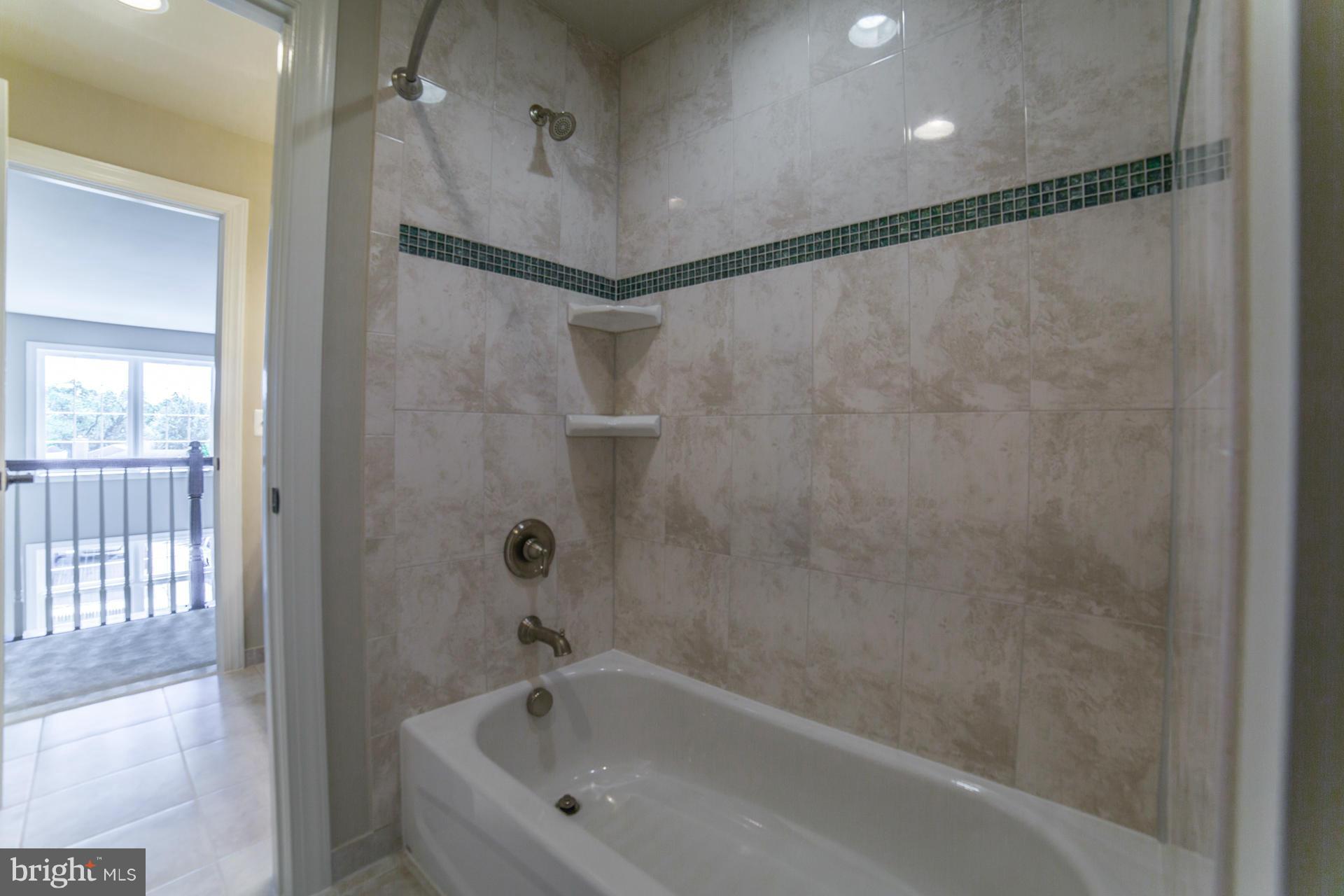 DEVONSHIRE GARDENS - Residential