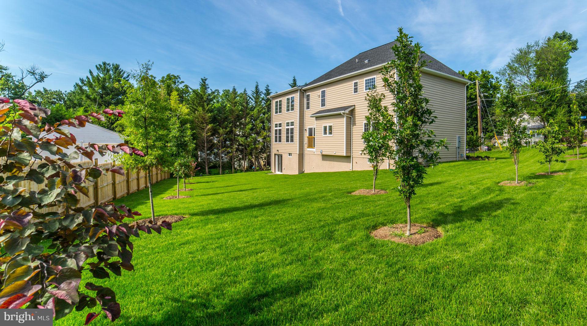 DEVONSHIRE GARDENS - Residential