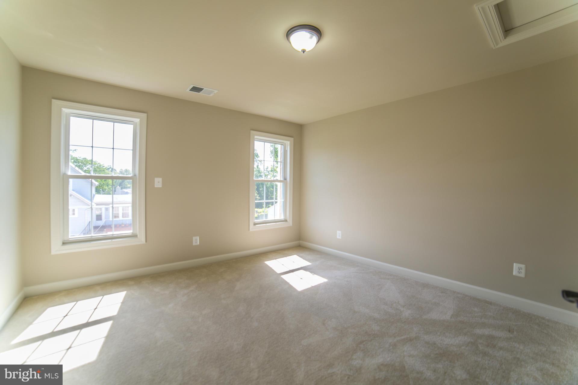 DEVONSHIRE GARDENS - Residential