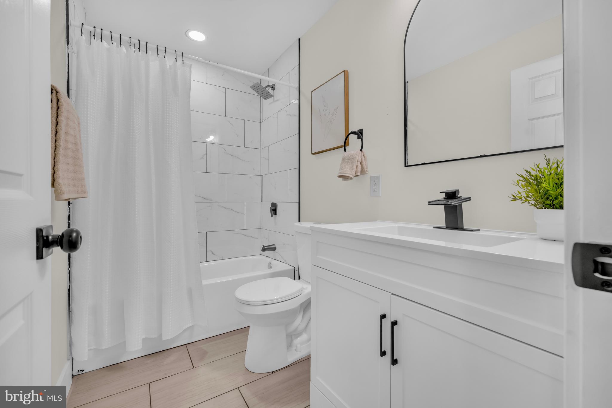 GREENSPRING - Residential