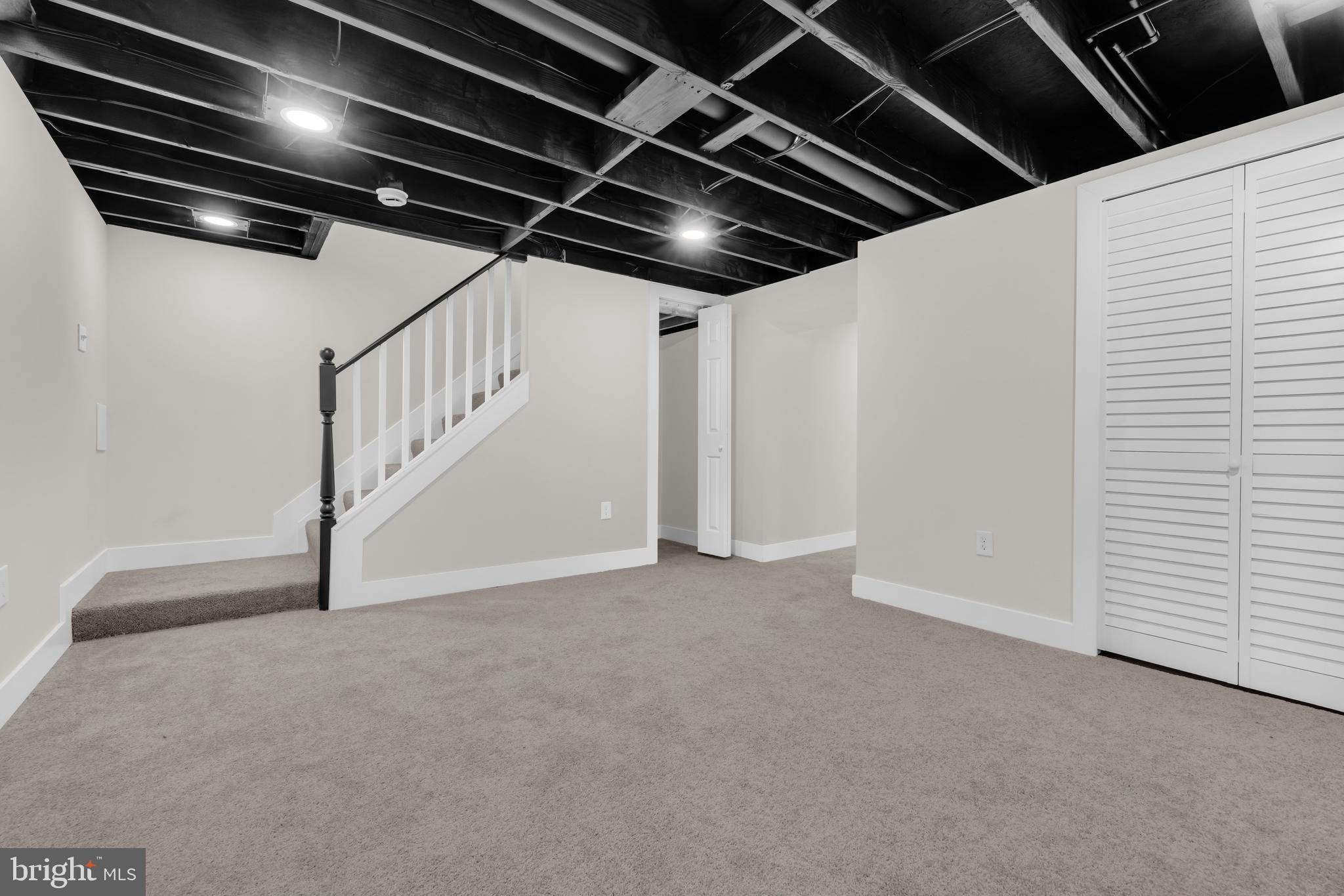 GREENSPRING - Residential