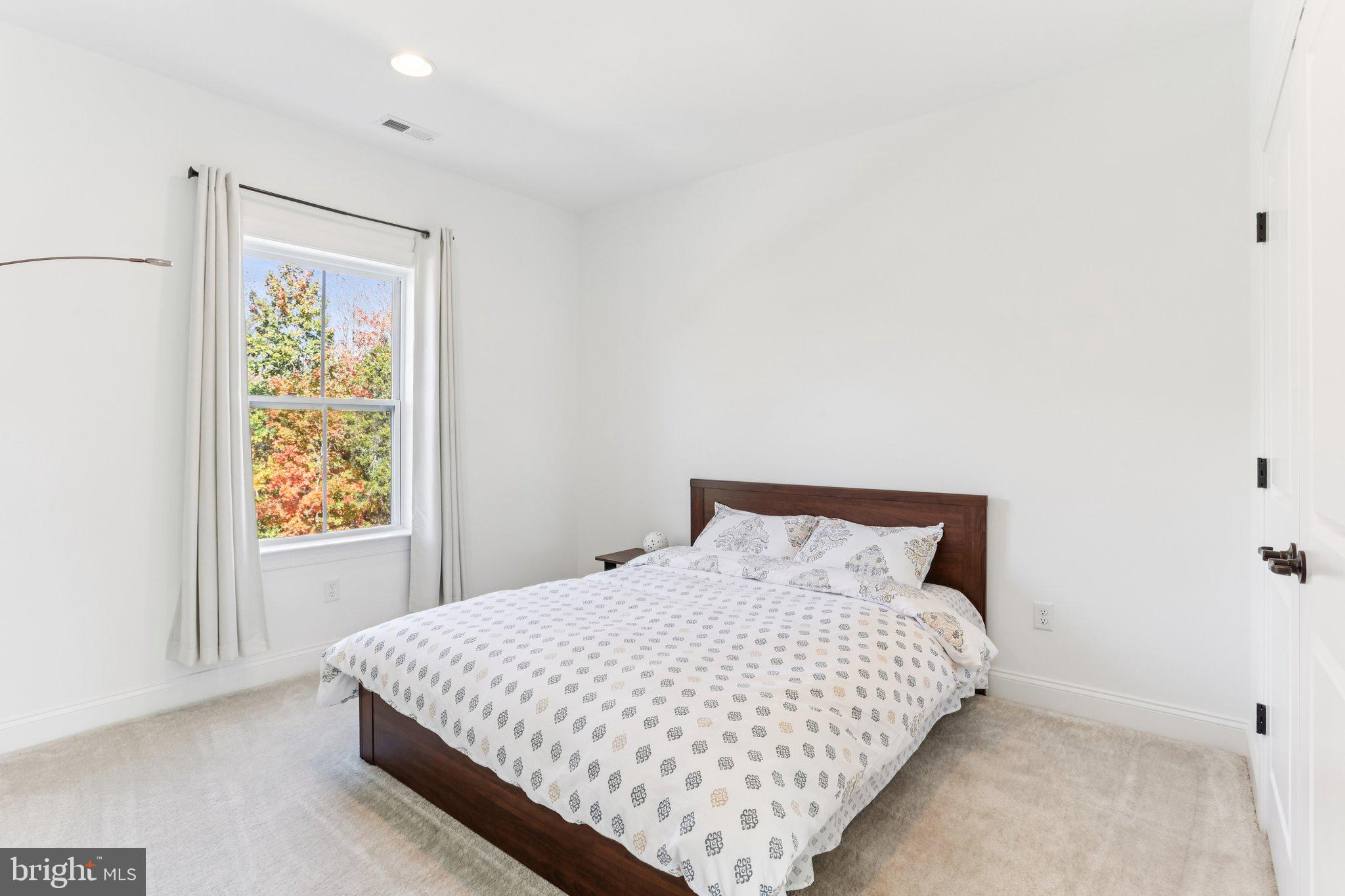 GROVE VALLEY FARM - Residential