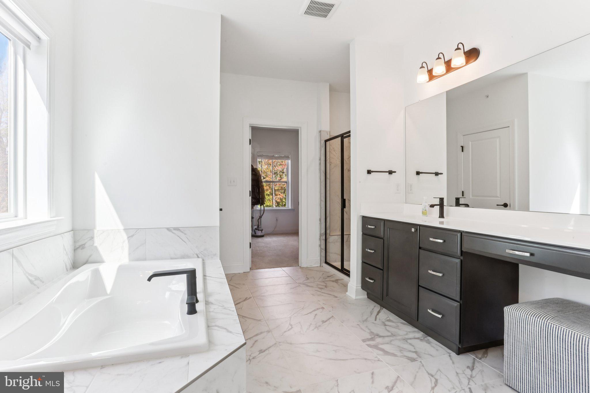 GROVE VALLEY FARM - Residential