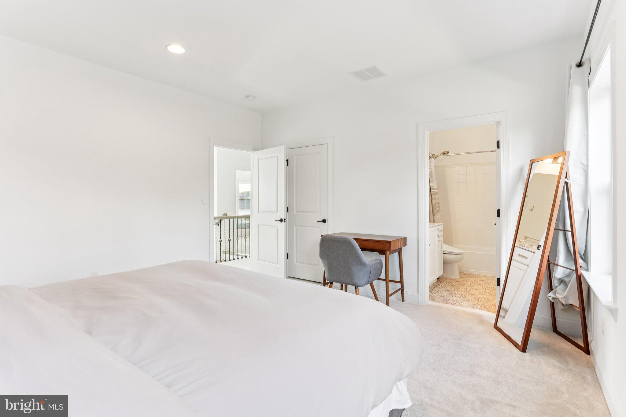 GROVE VALLEY FARM - Residential