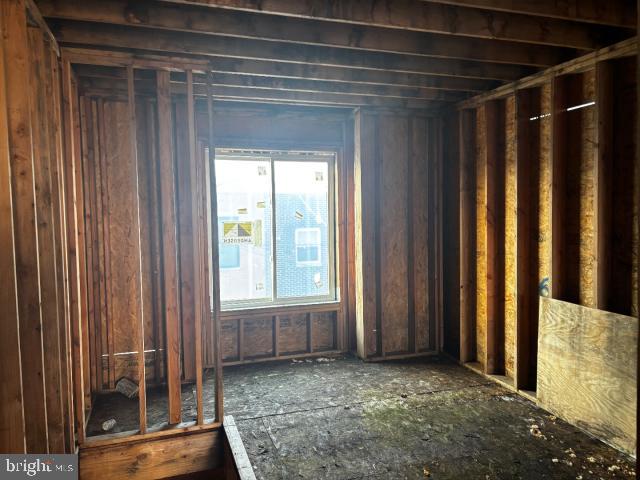 POINT BREEZE - Residential