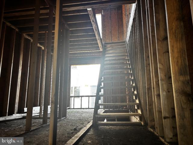 POINT BREEZE - Residential