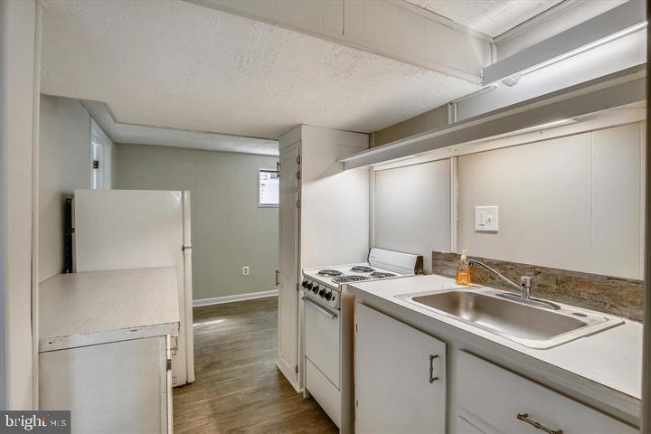 5619 6TH STREET N LOWER UNIT