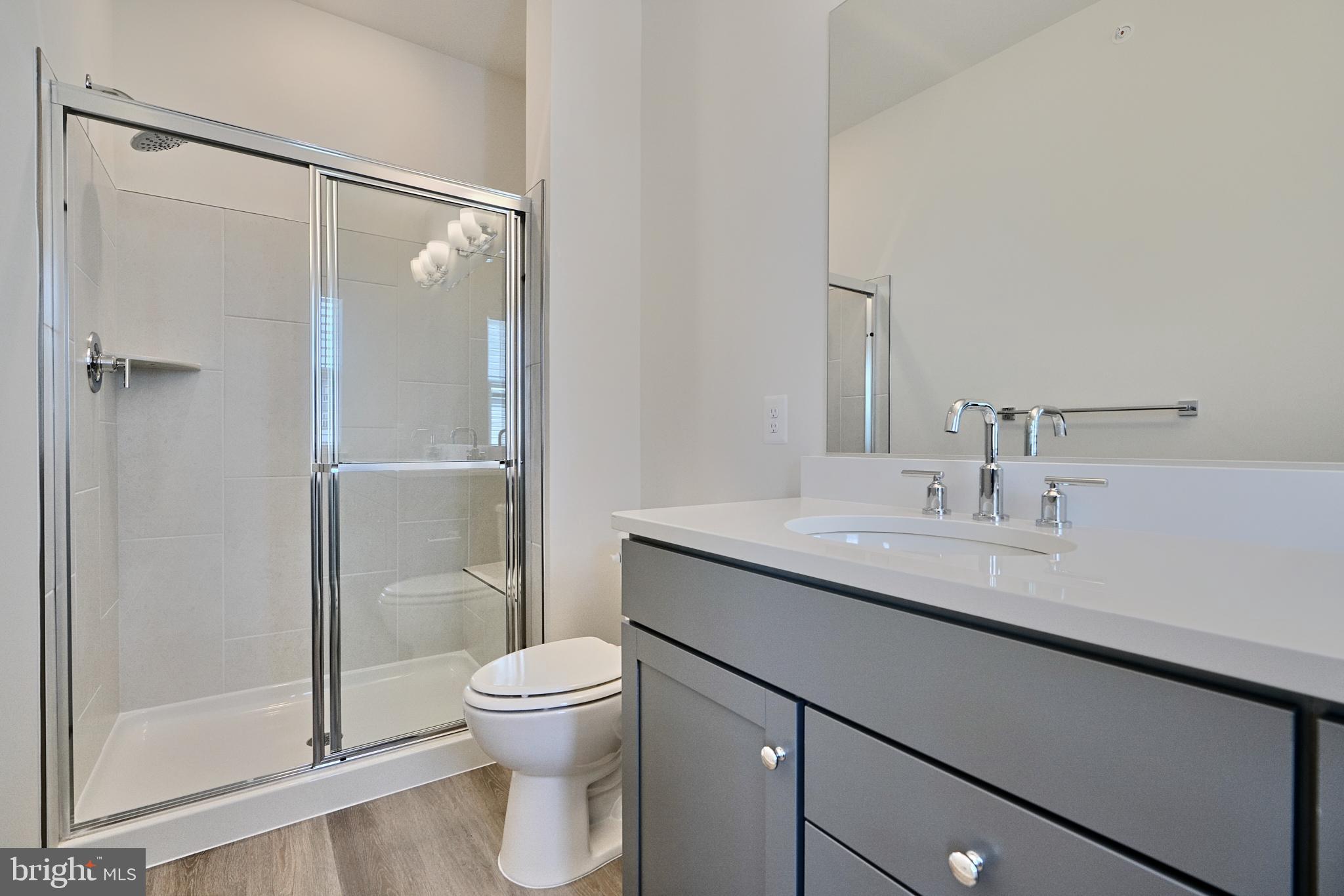 TOWNS AT MARKET COMMONS - Residential Lease