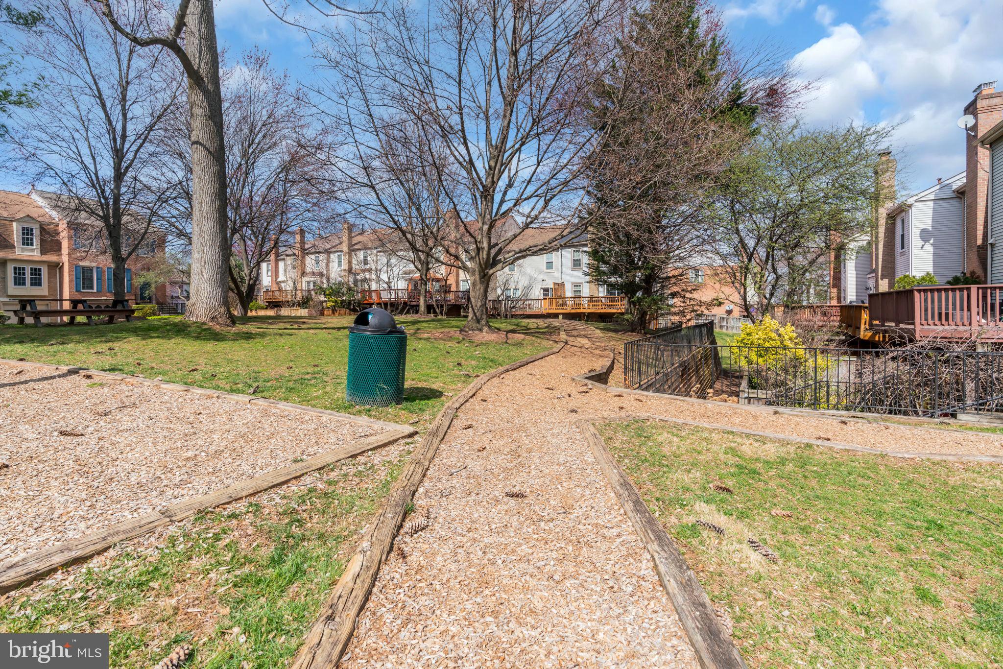 TIMBERLAWN - Residential