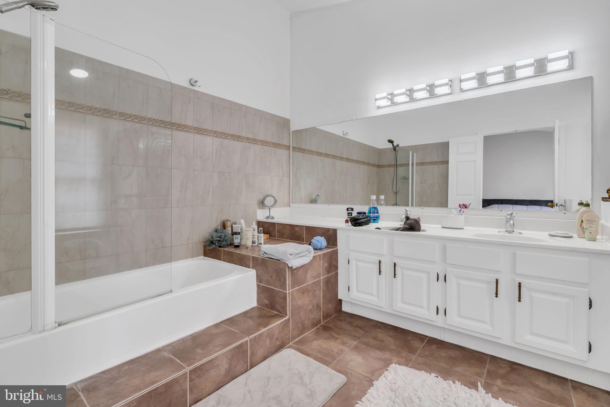 TIMBERLAWN - Residential