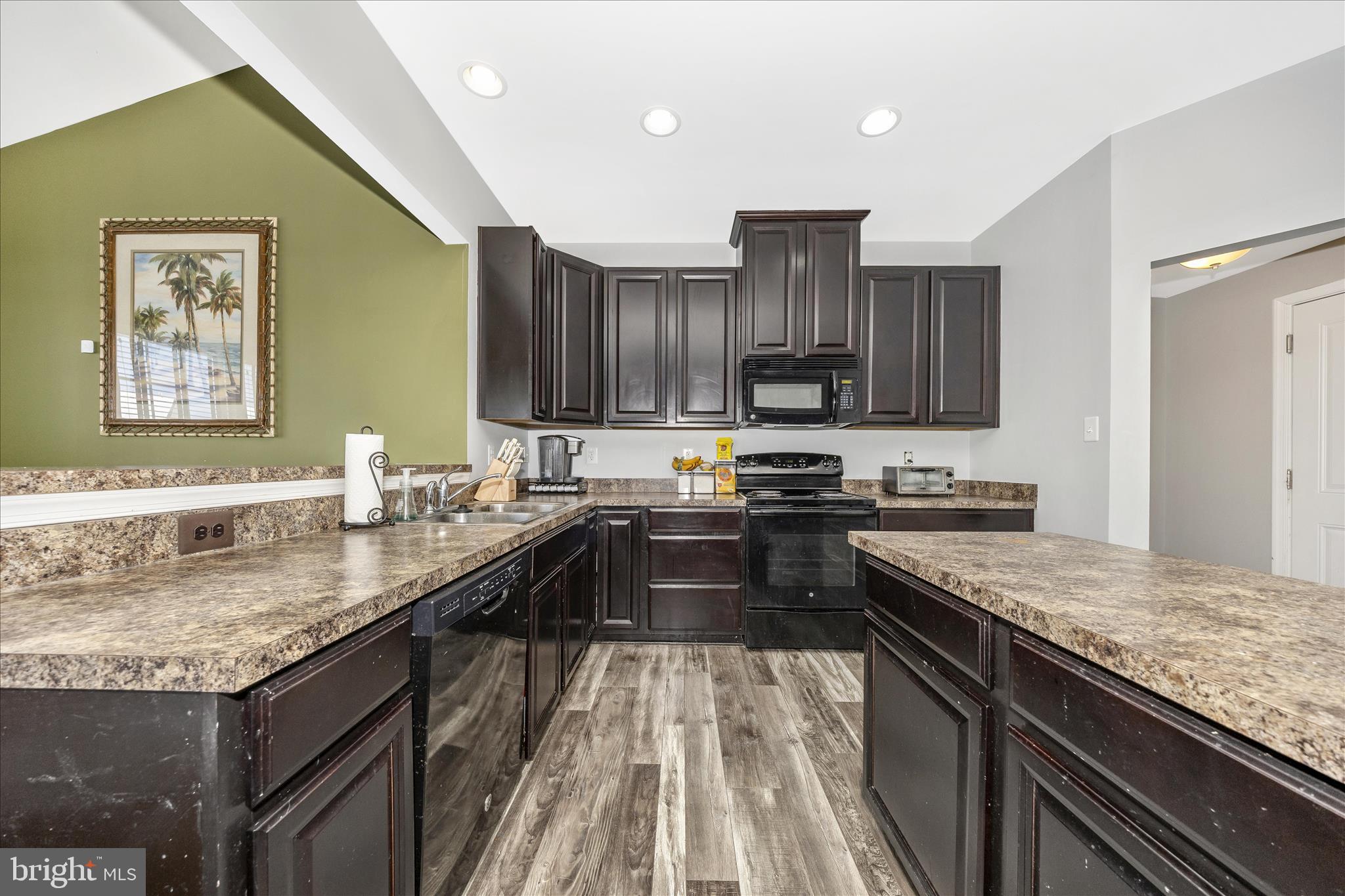 WESTFIELDS - Residential