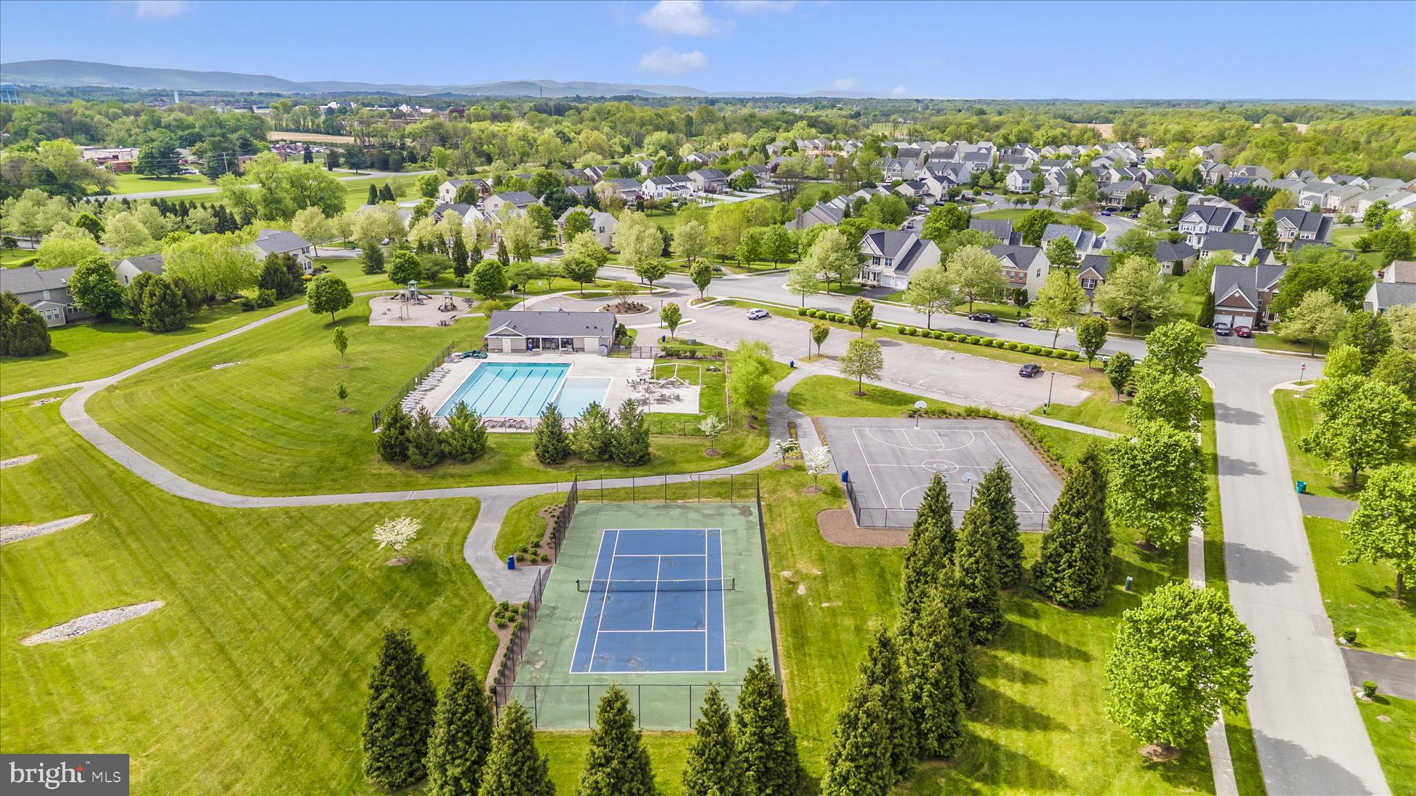 WESTFIELDS - Residential