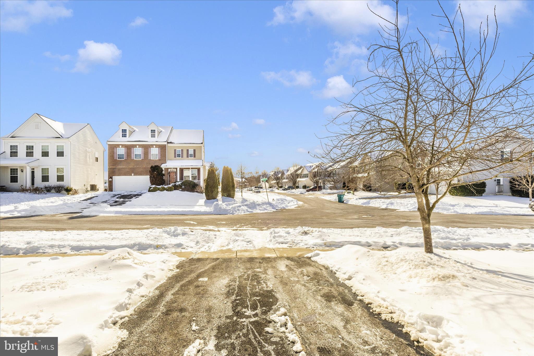 WESTFIELDS - Residential