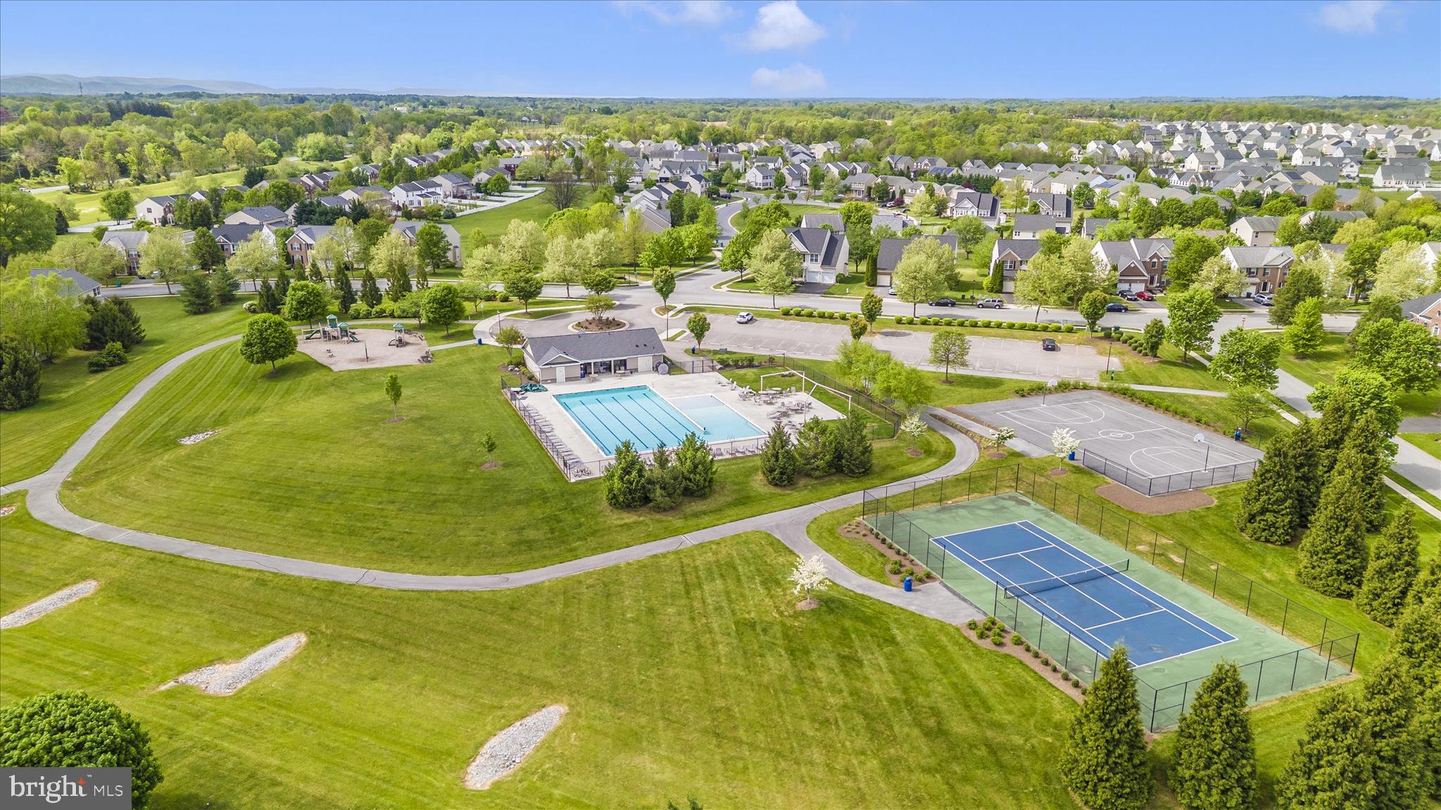 WESTFIELDS - Residential