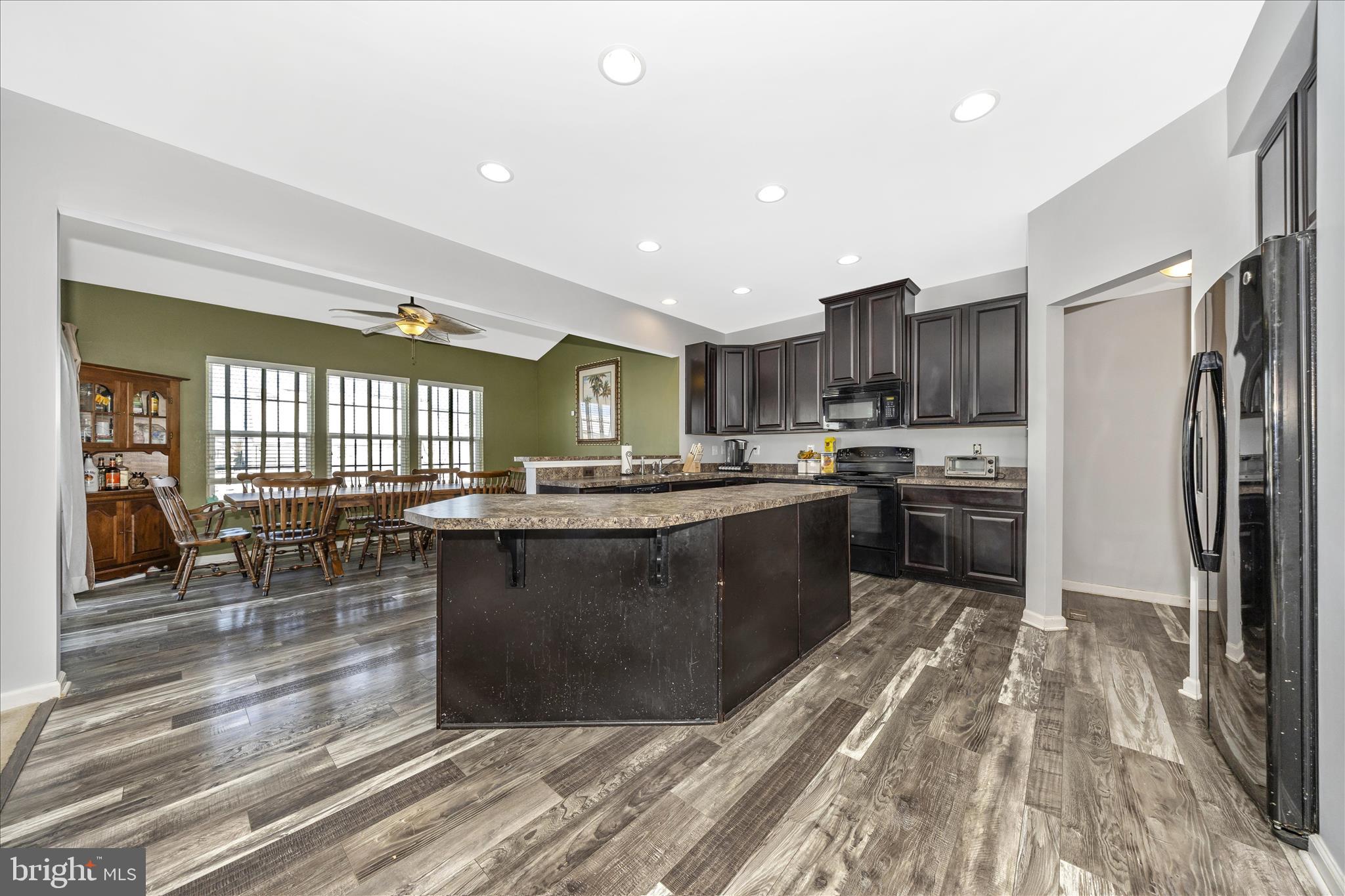 WESTFIELDS - Residential