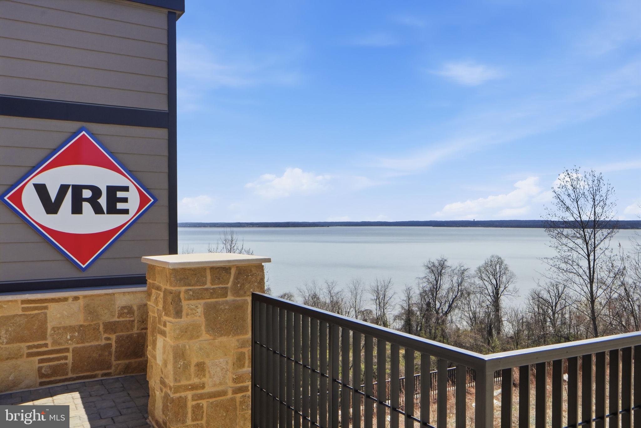 POTOMAC SHORES - Residential