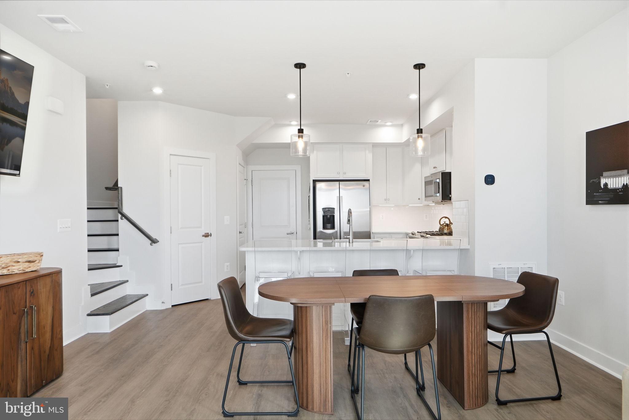 POTOMAC SHORES - Residential