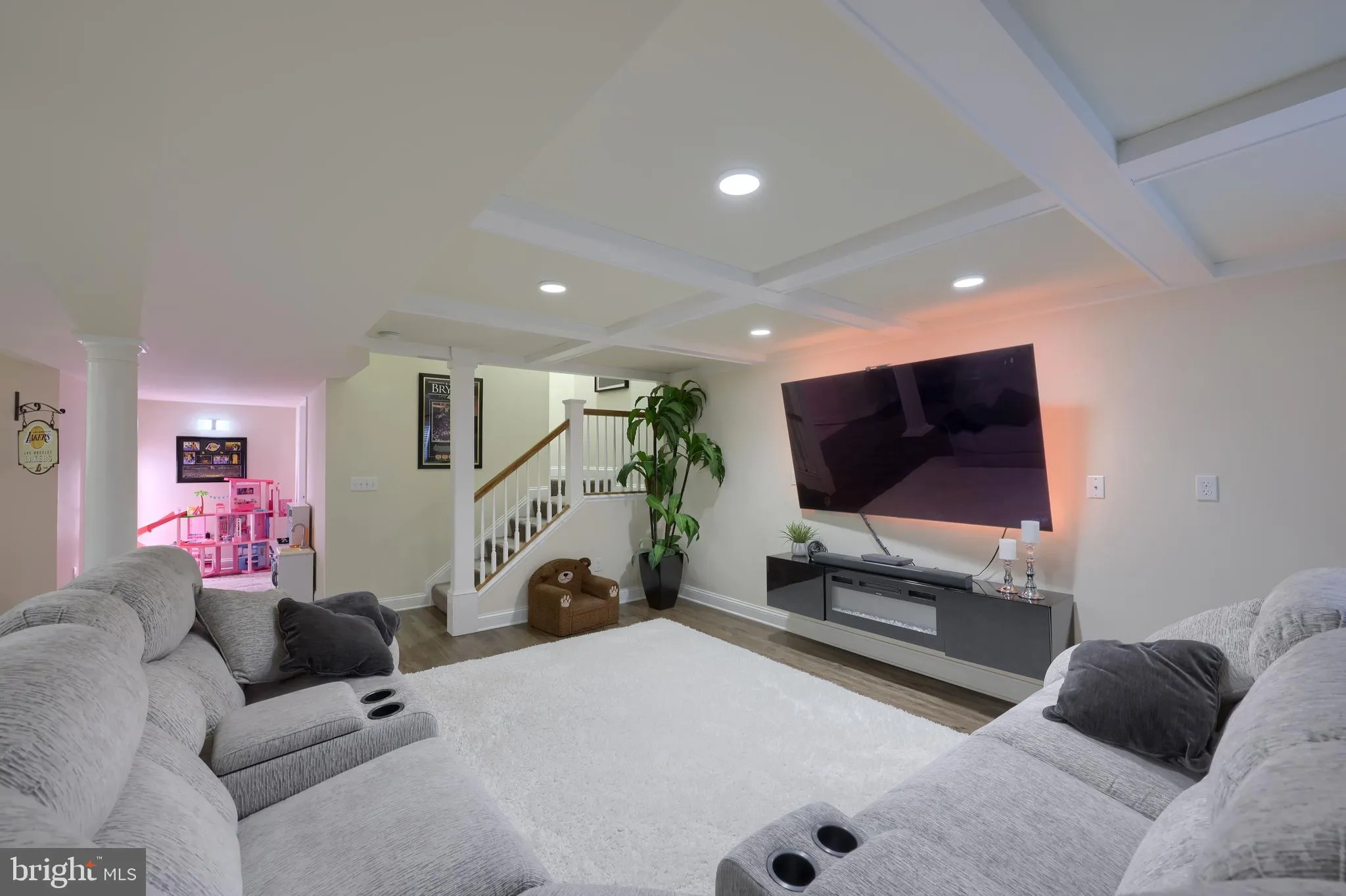 Lancaster, Pennsylvania 17601, United States, 3 Bedrooms Bedrooms, ,4 BathroomsBathrooms,Residential,Active,114153