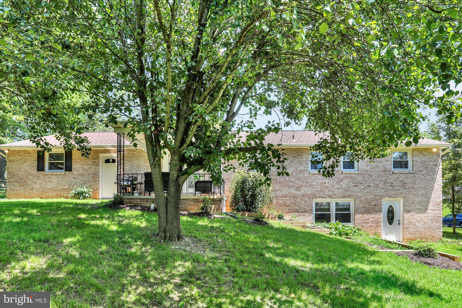 DALLASTOWN BORO - Residential