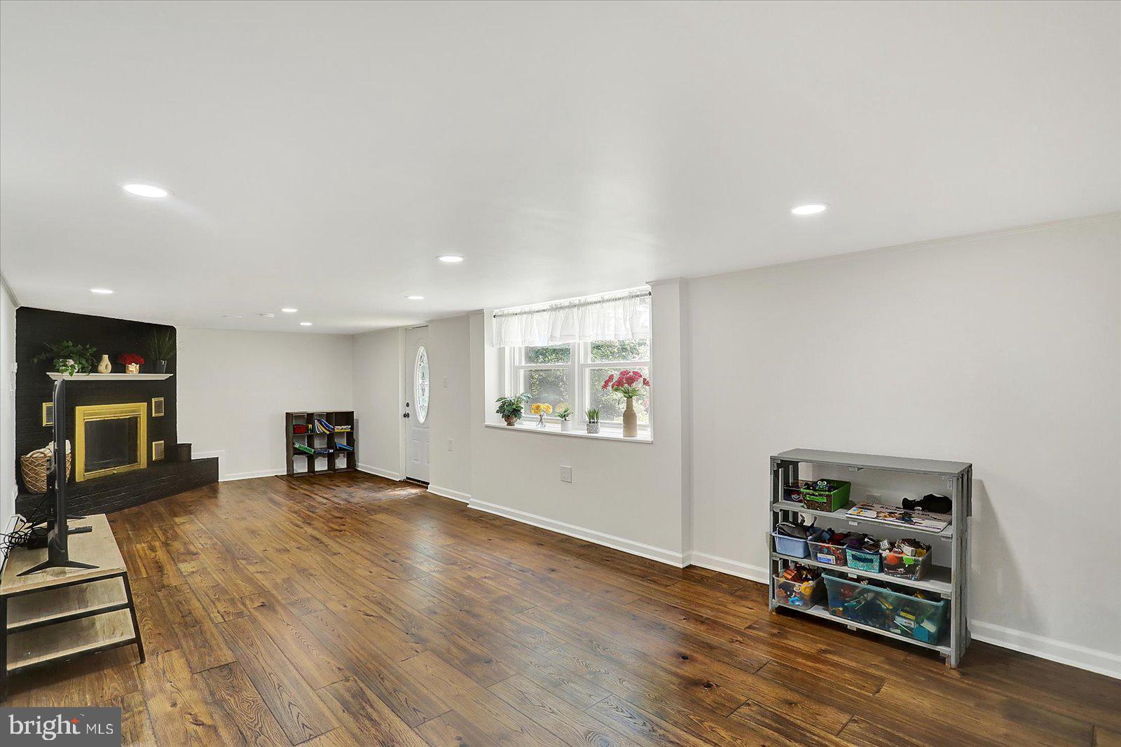 DALLASTOWN BORO - Residential