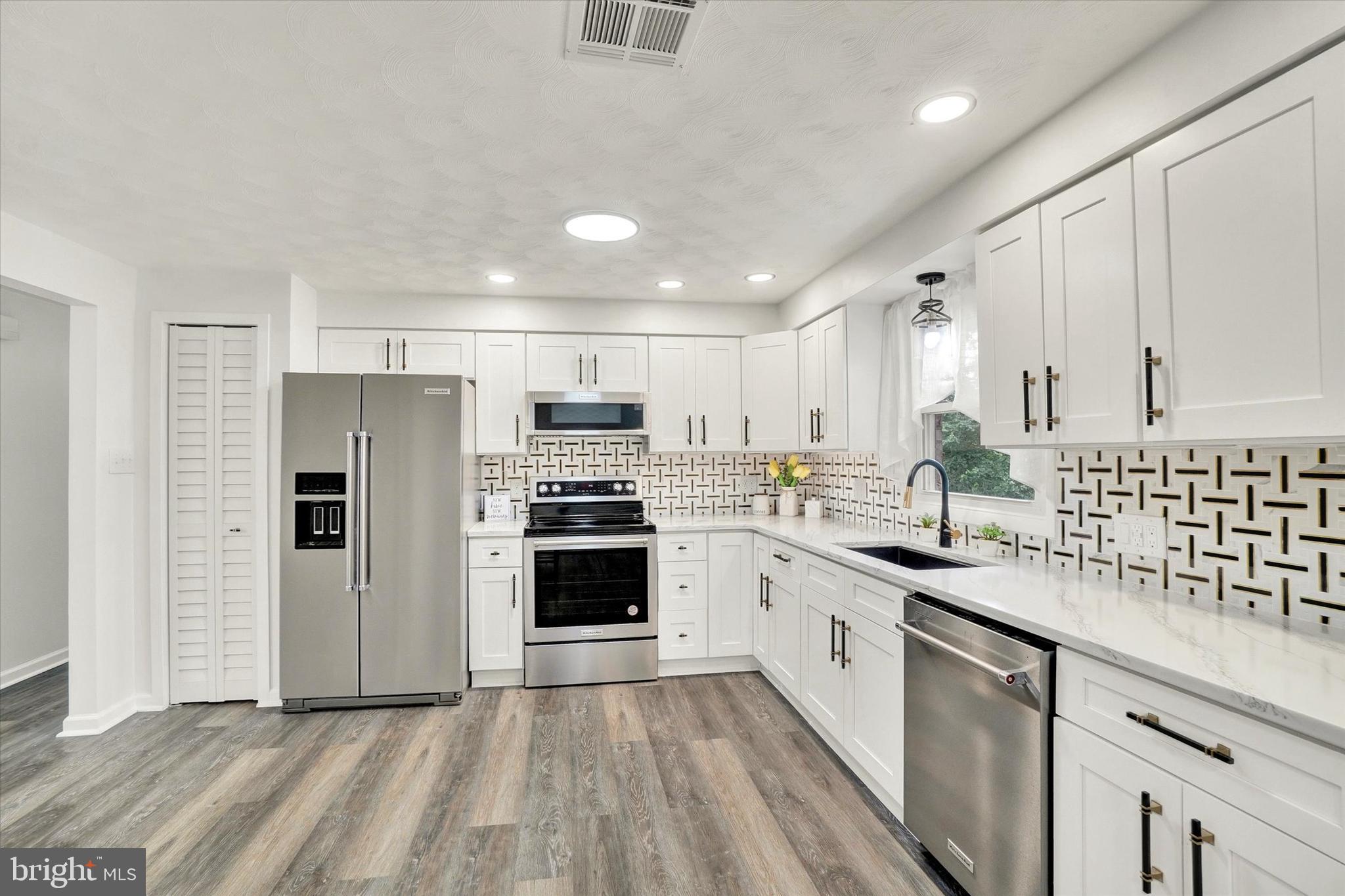 DALLASTOWN BORO - Residential