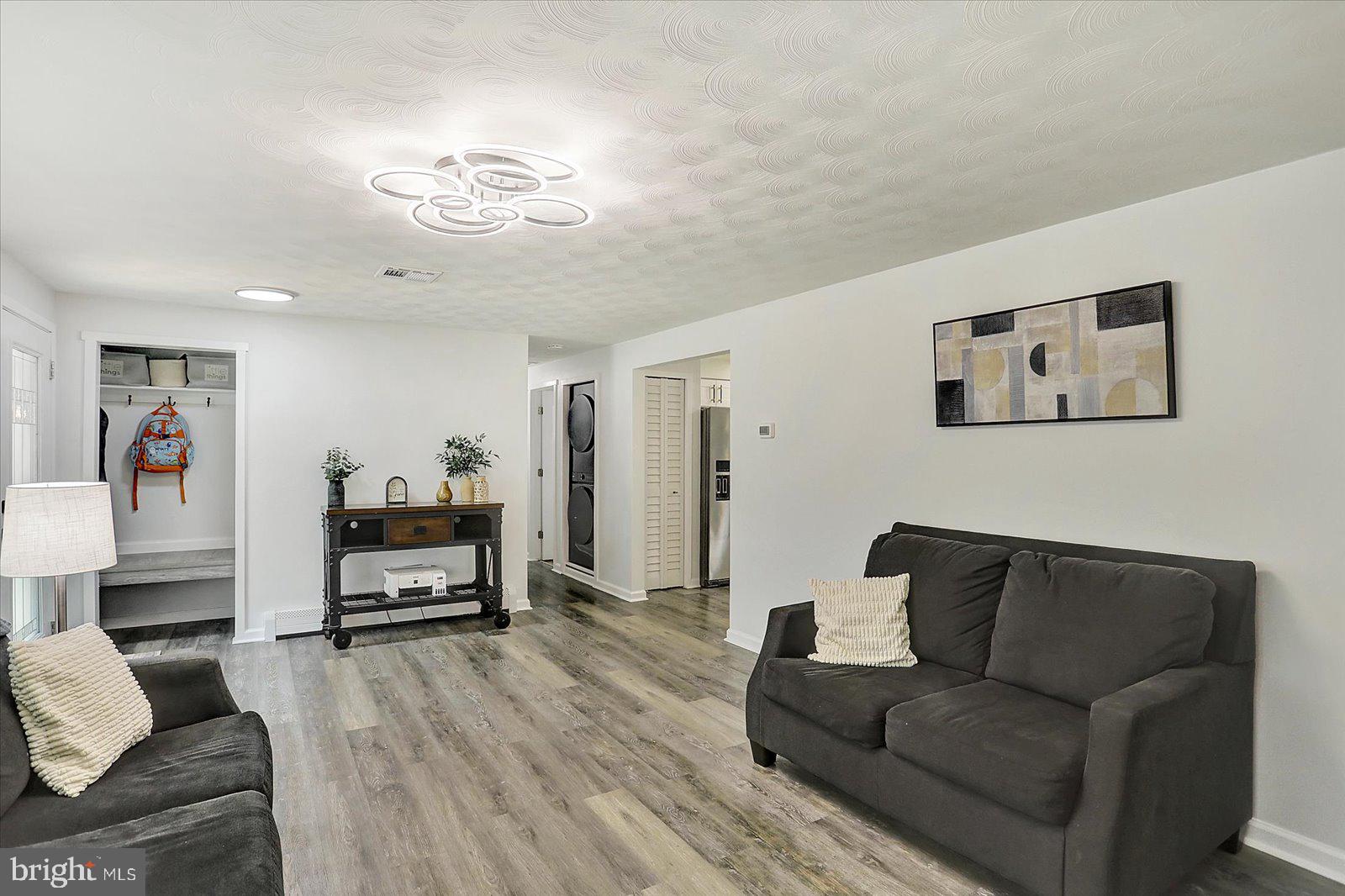 DALLASTOWN BORO - Residential