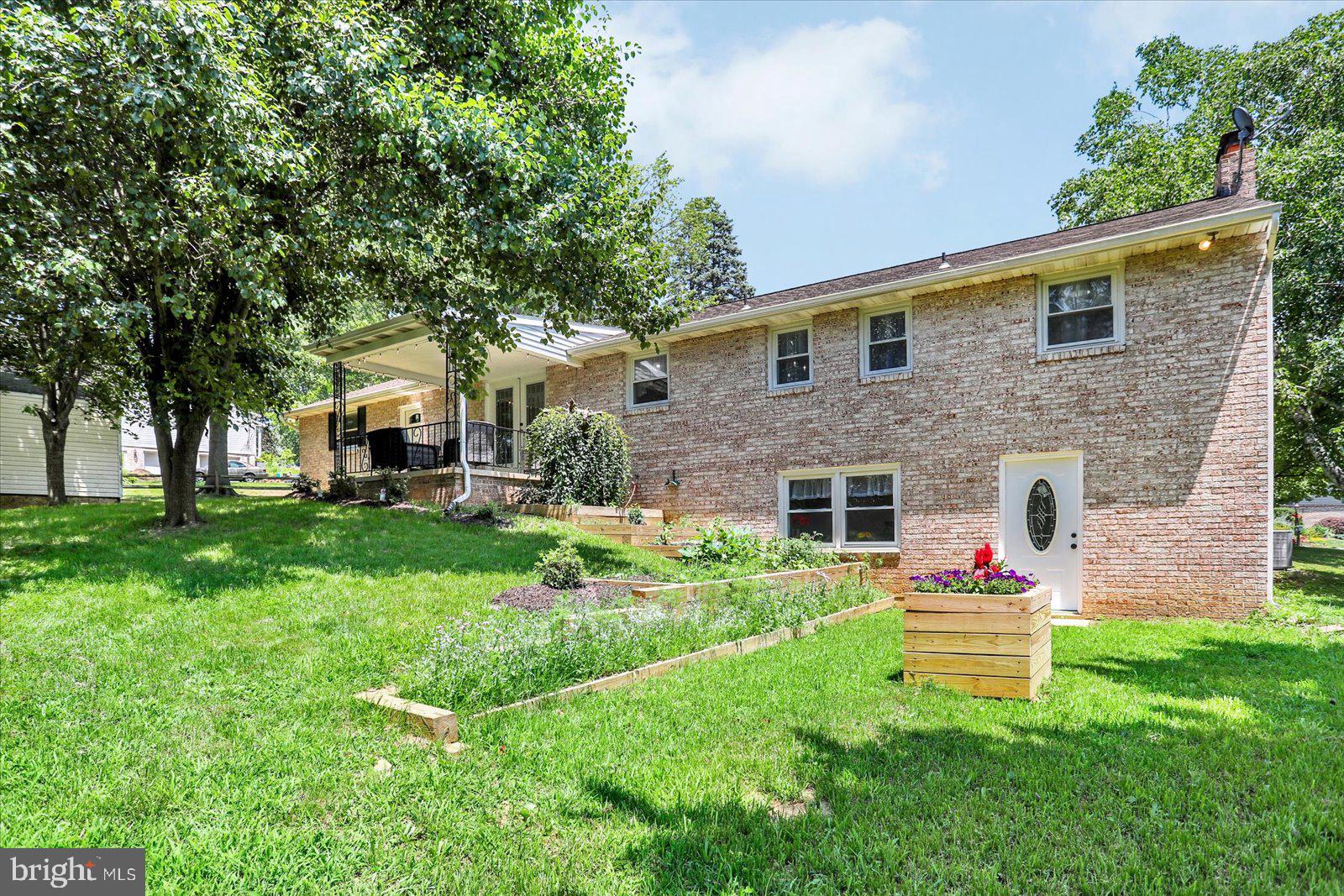 DALLASTOWN BORO - Residential