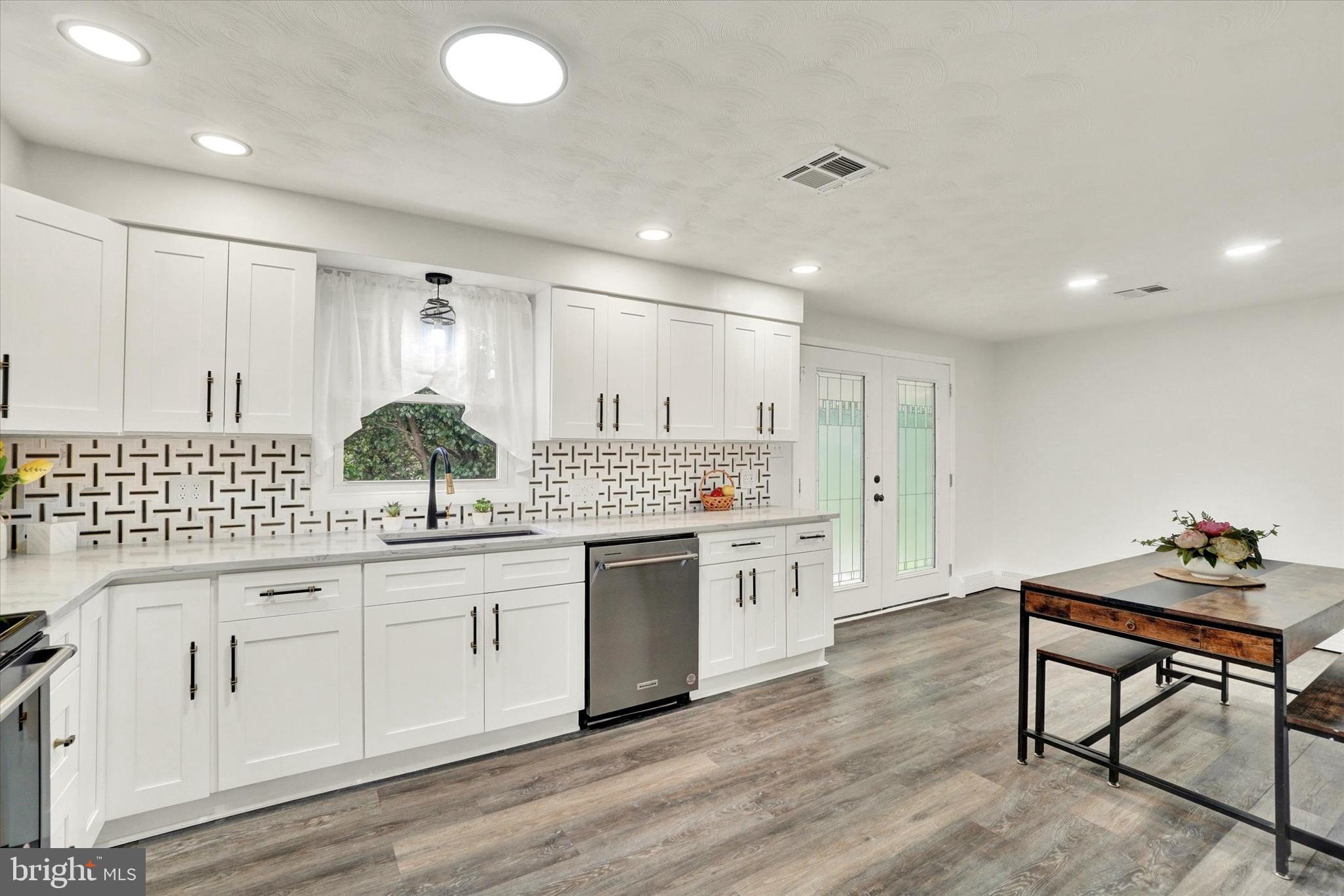 DALLASTOWN BORO - Residential