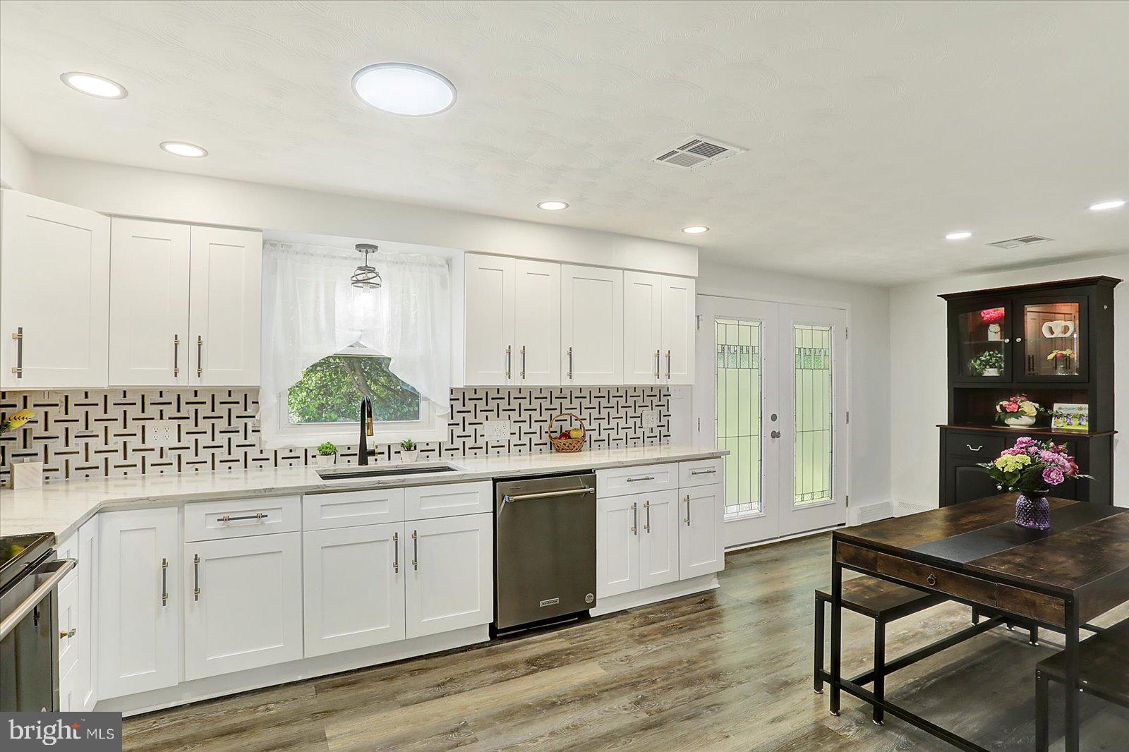 DALLASTOWN BORO - Residential