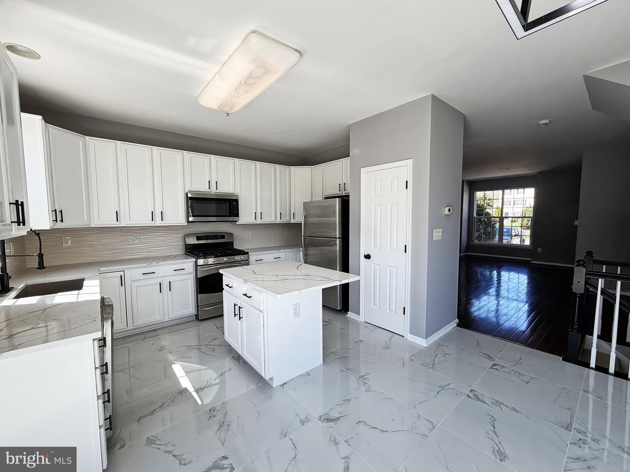 TRIMBLE MEADOWS - Residential