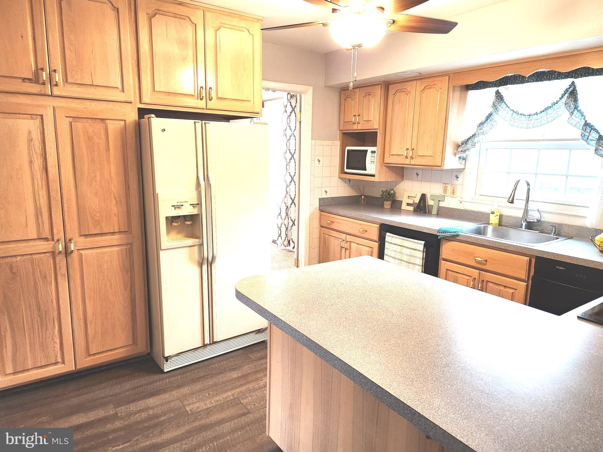 HILLCREST MANOR - Residential