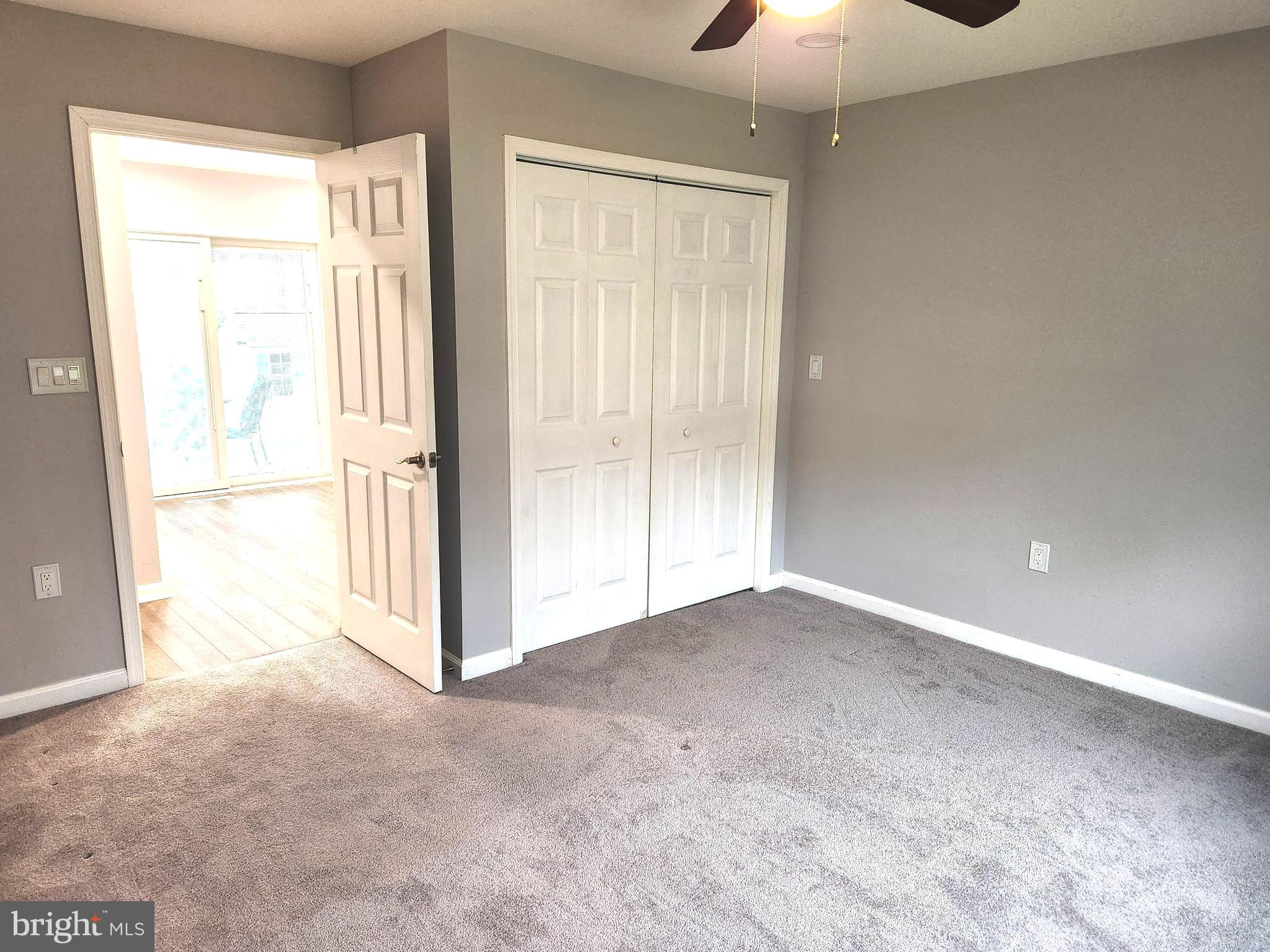 HILLCREST MANOR - Residential