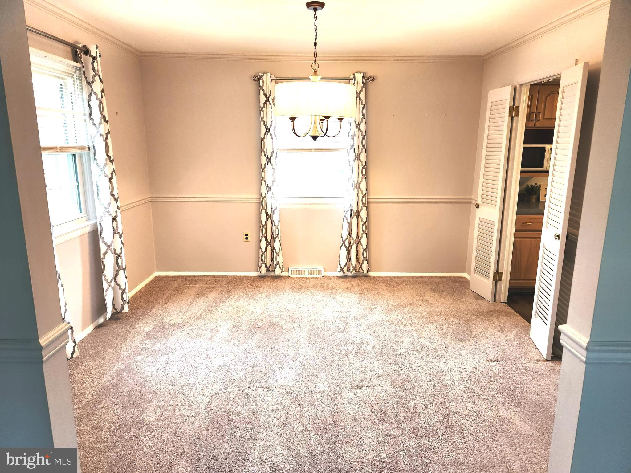 HILLCREST MANOR - Residential