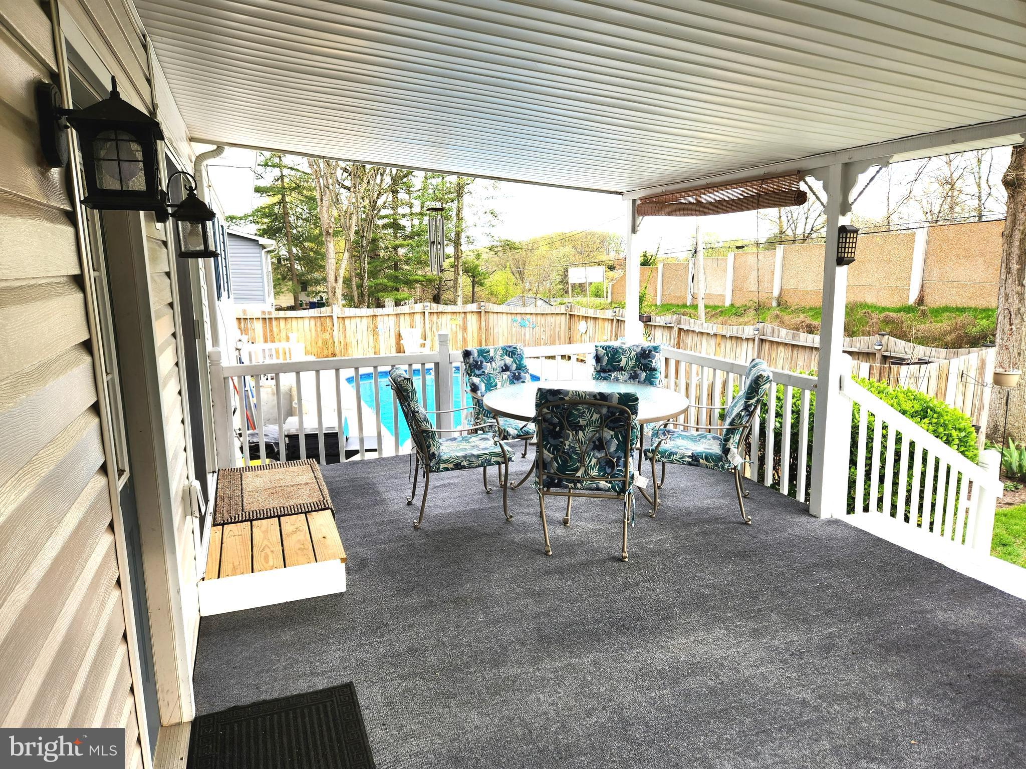 HILLCREST MANOR - Residential