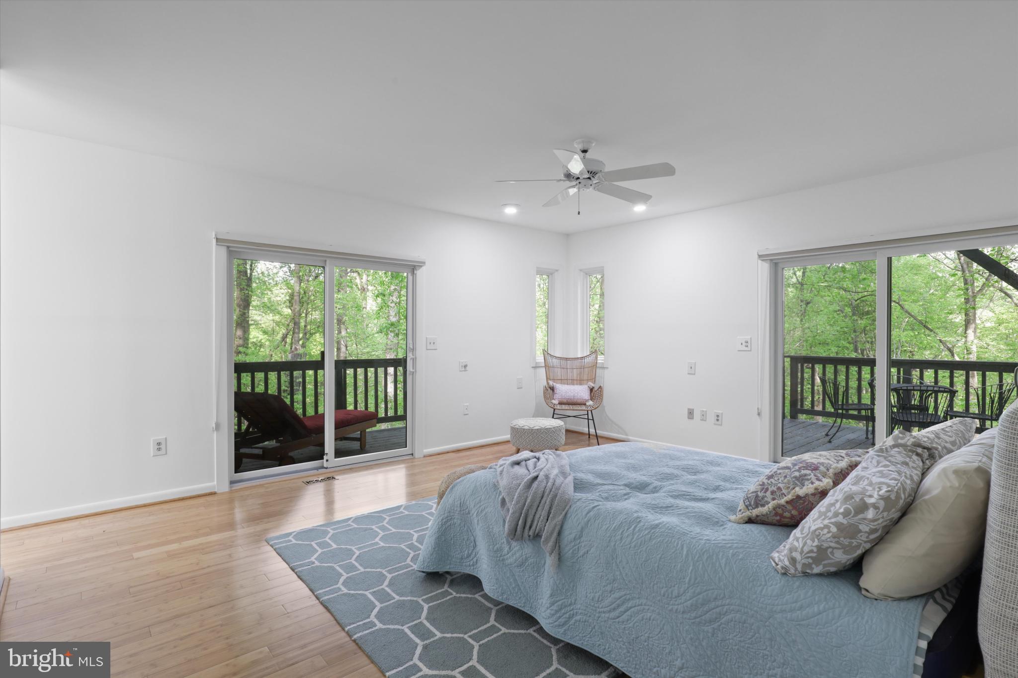 CONGRESSIONAL COUNTRY CLUB ESTATES - Residential