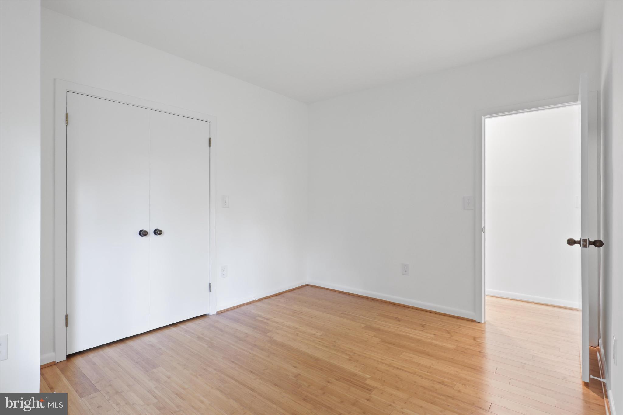 CONGRESSIONAL COUNTRY CLUB ESTATES - Residential