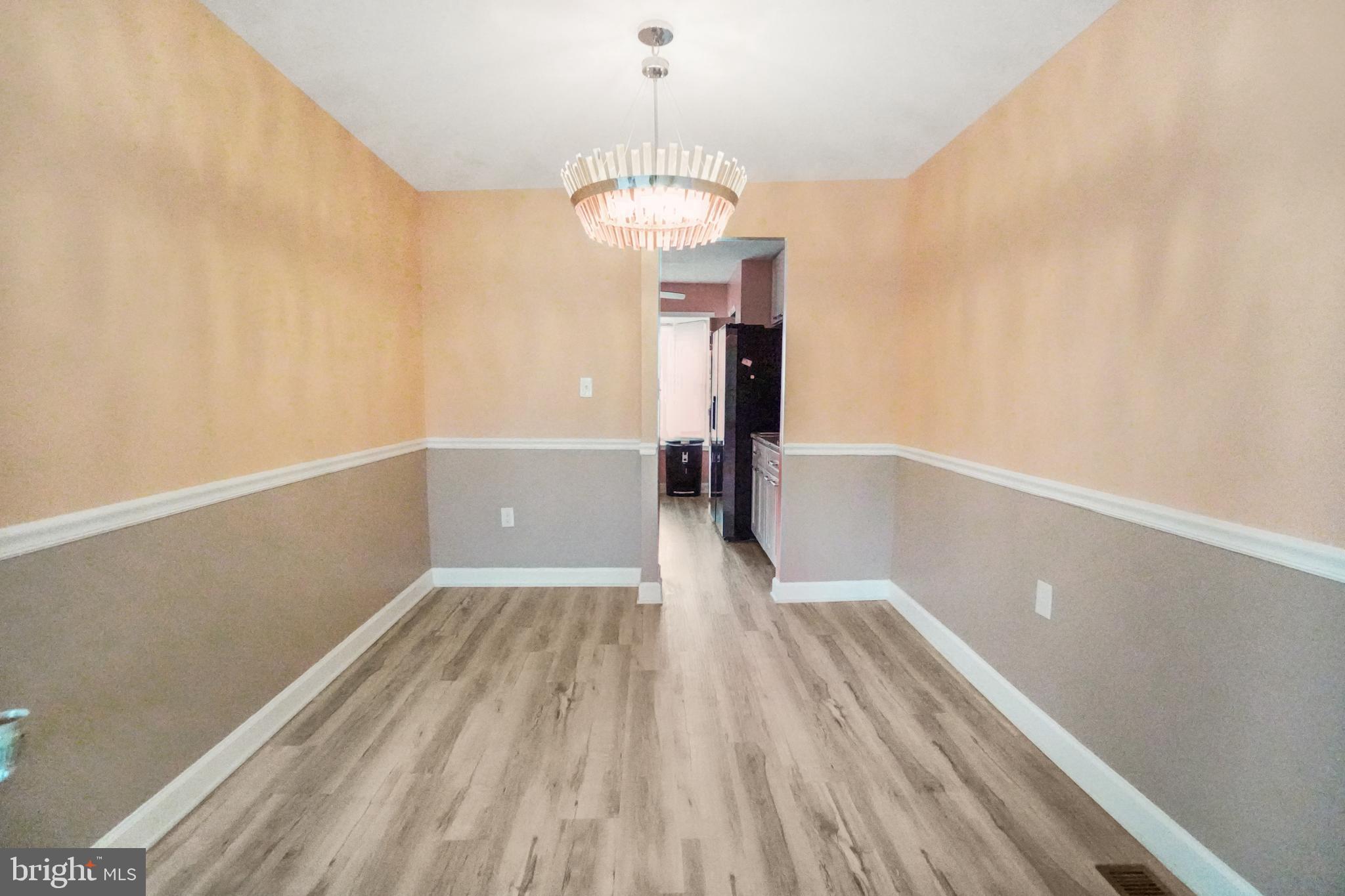 FOREST SPRING CONDO-PHAS - Residential