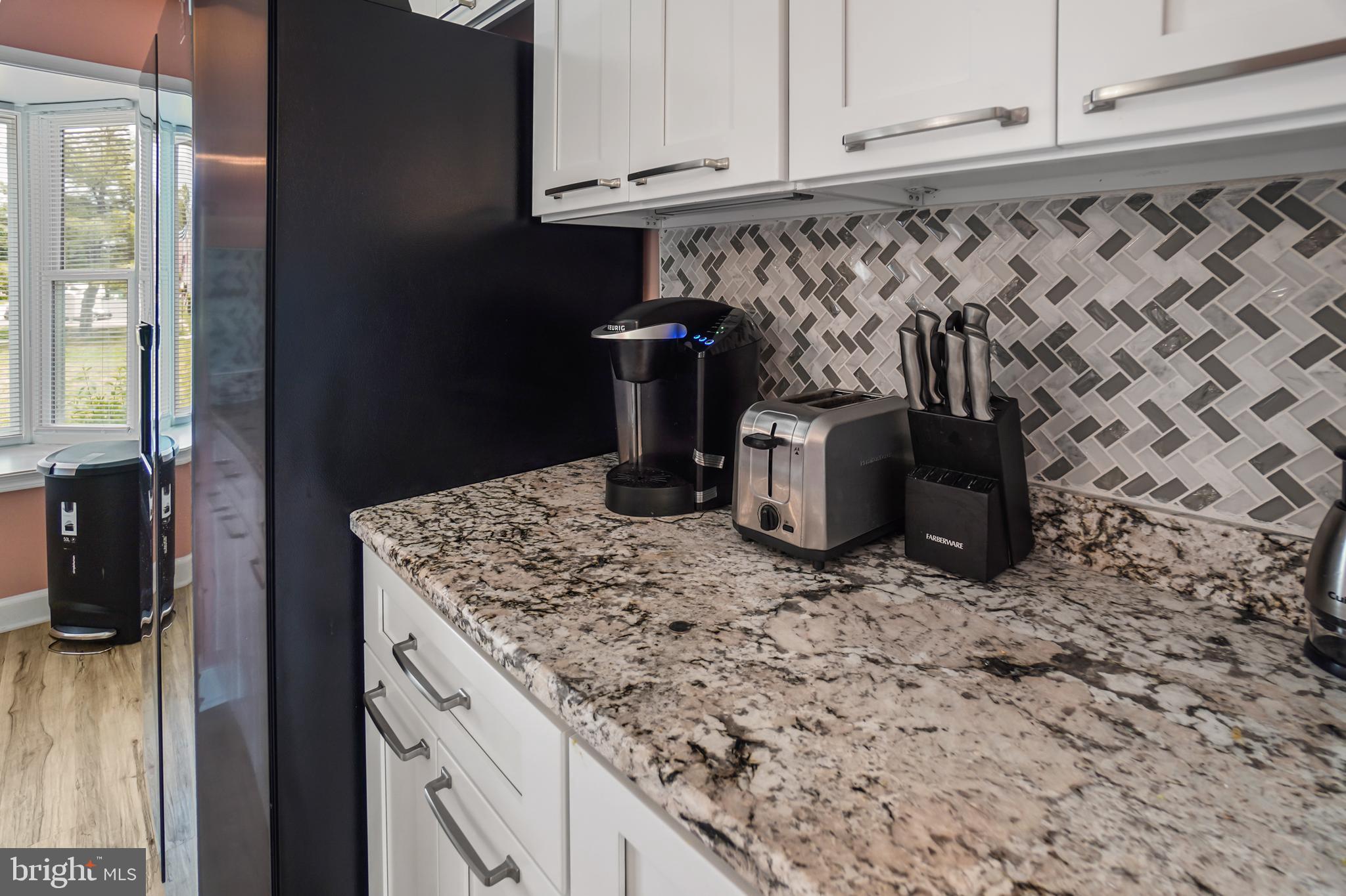 FOREST SPRING CONDO-PHAS - Residential