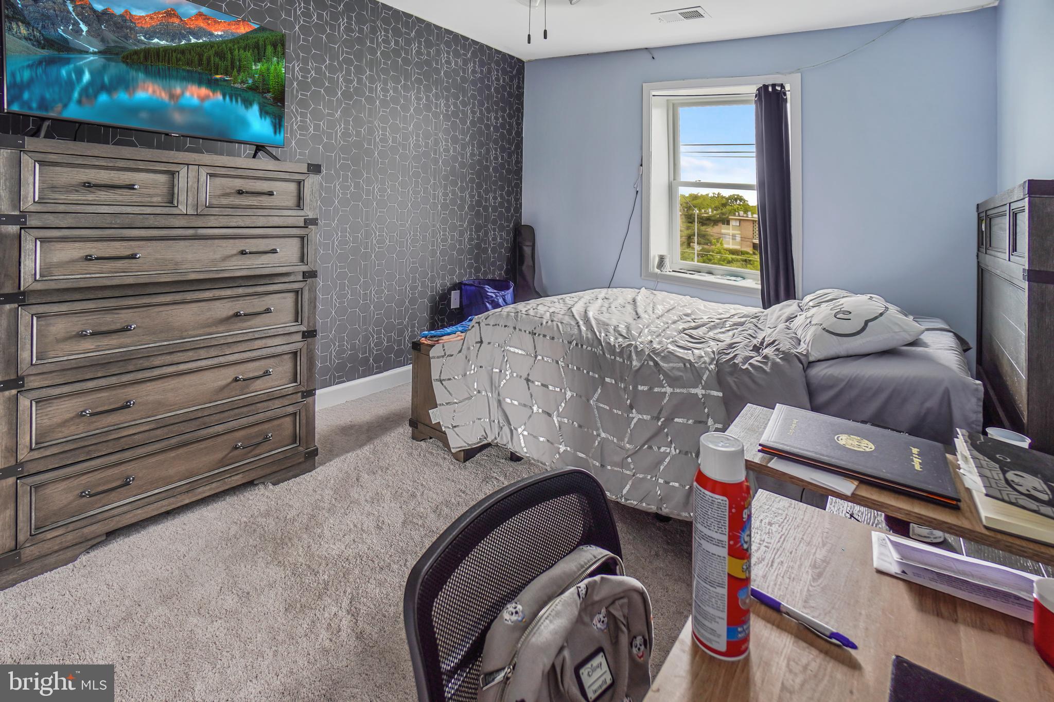 FOREST SPRING CONDO-PHAS - Residential