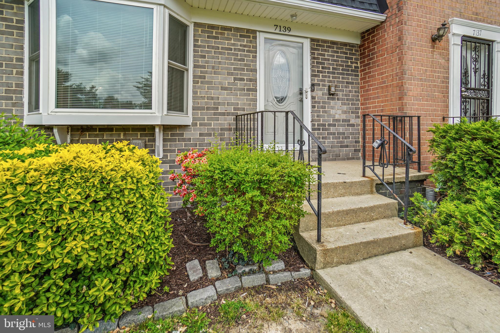 FOREST SPRING CONDO-PHAS - Residential