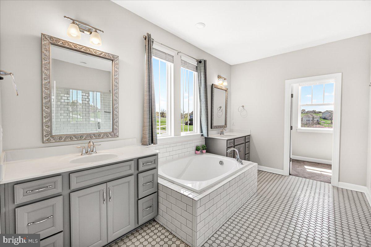 GLADHILL ESTATES - Residential