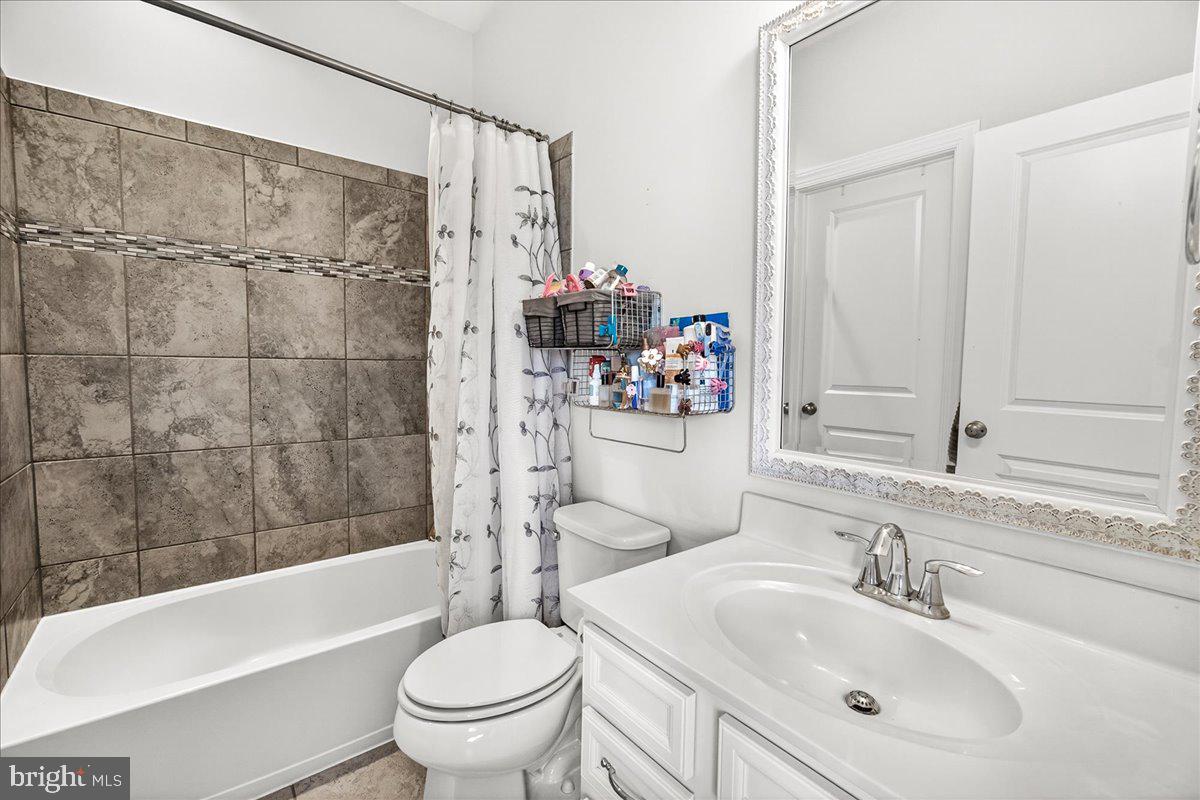 GLADHILL ESTATES - Residential